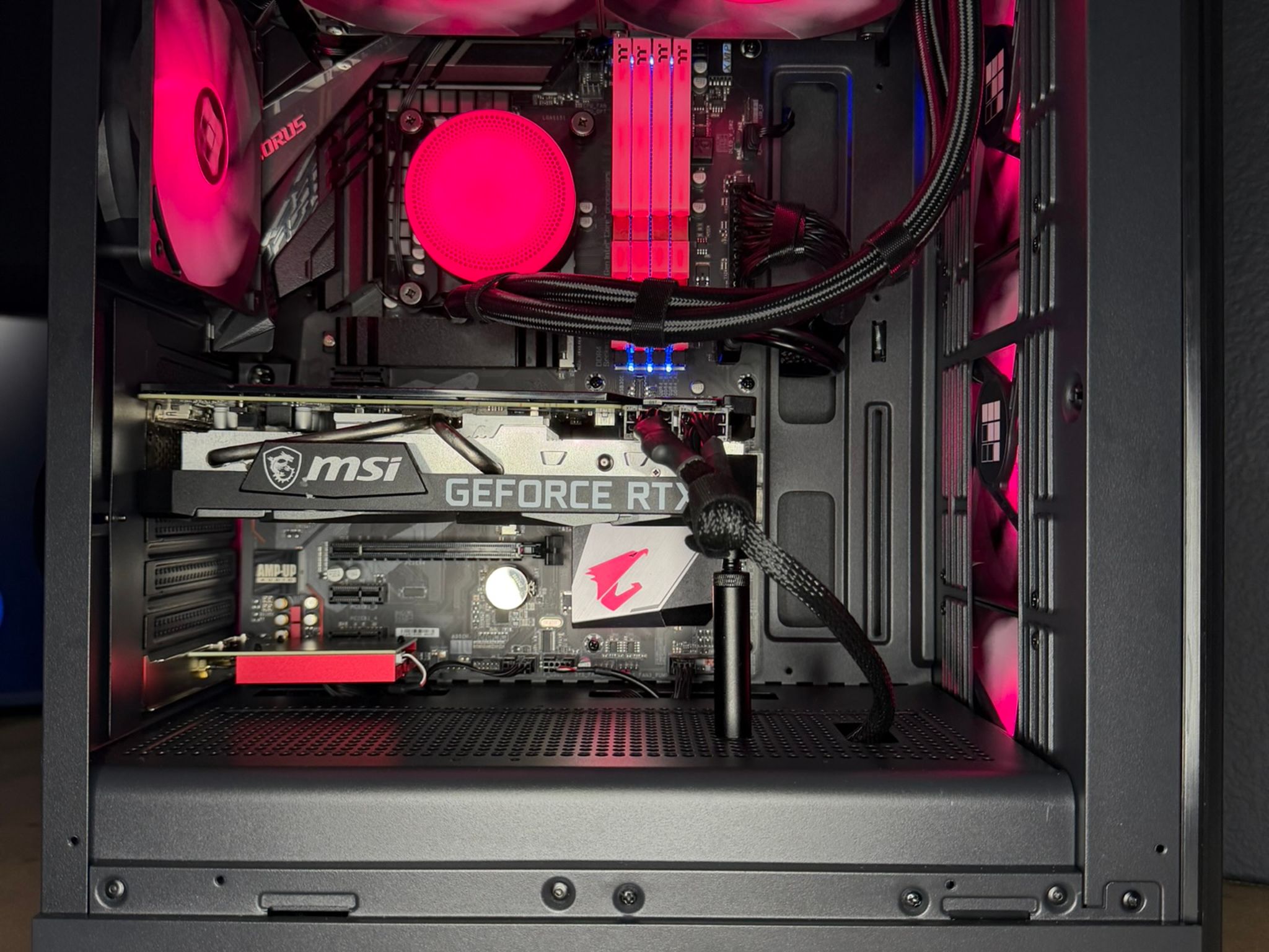 1440p Baddie | RTX 3070 | Intel i9 9900KF | 32GB DDR4 | 1 TB | WiFi