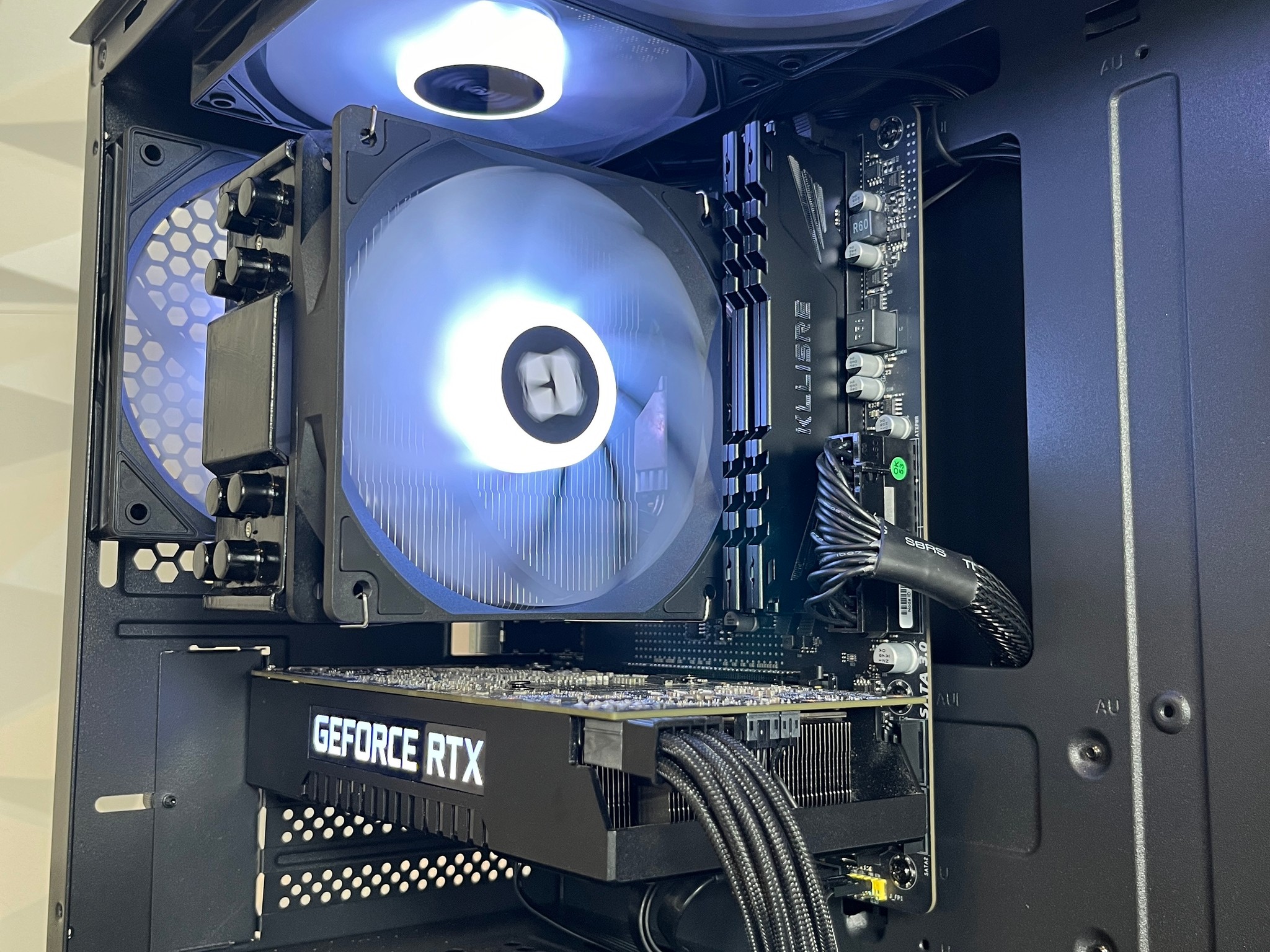 Black RGB Gaming PC | Ryzen 5 + RTX 2060 6GB | 16GB