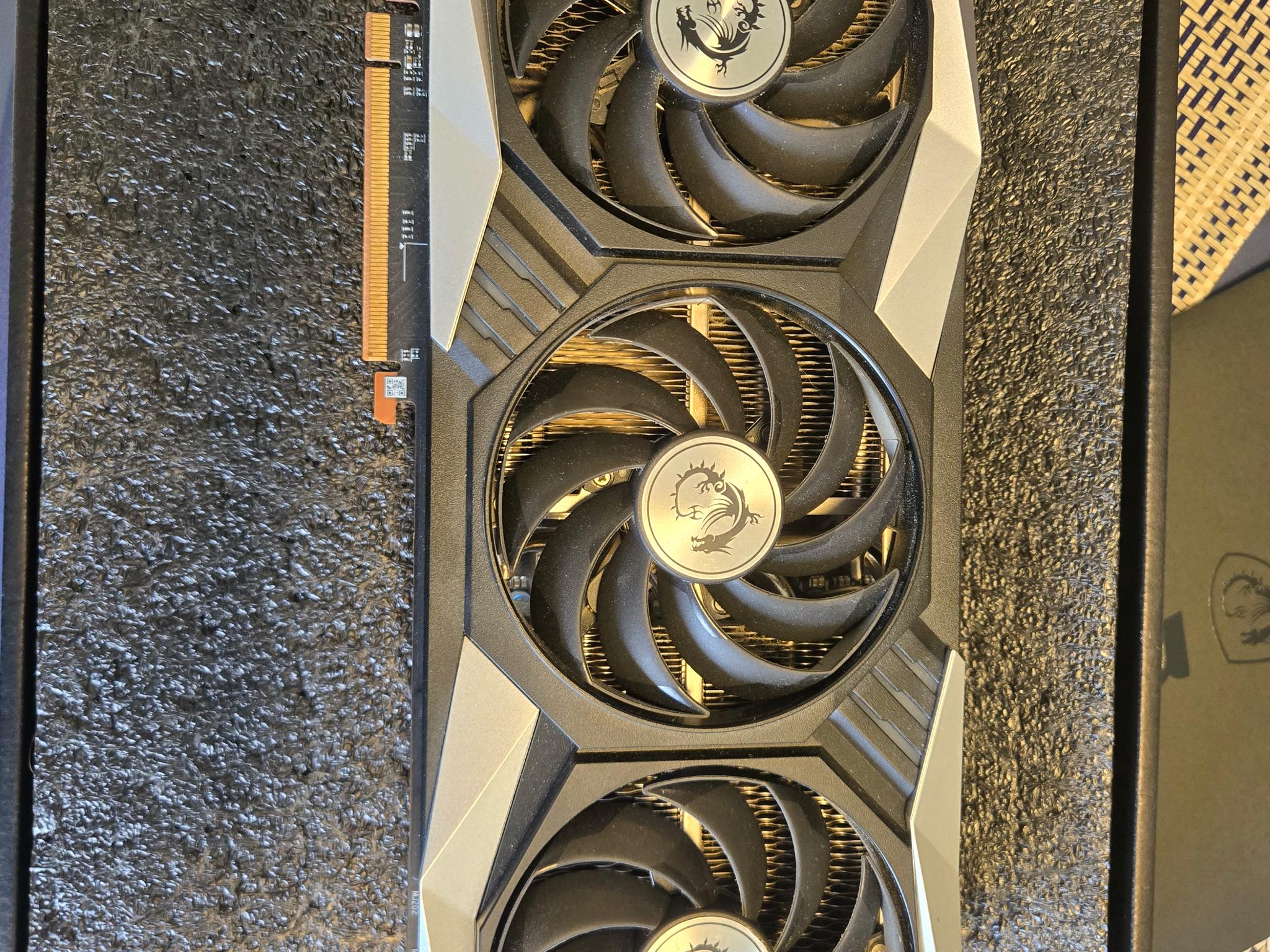 MSI GAMING Z TRIO Radeon RX 6800 XT - Image 1