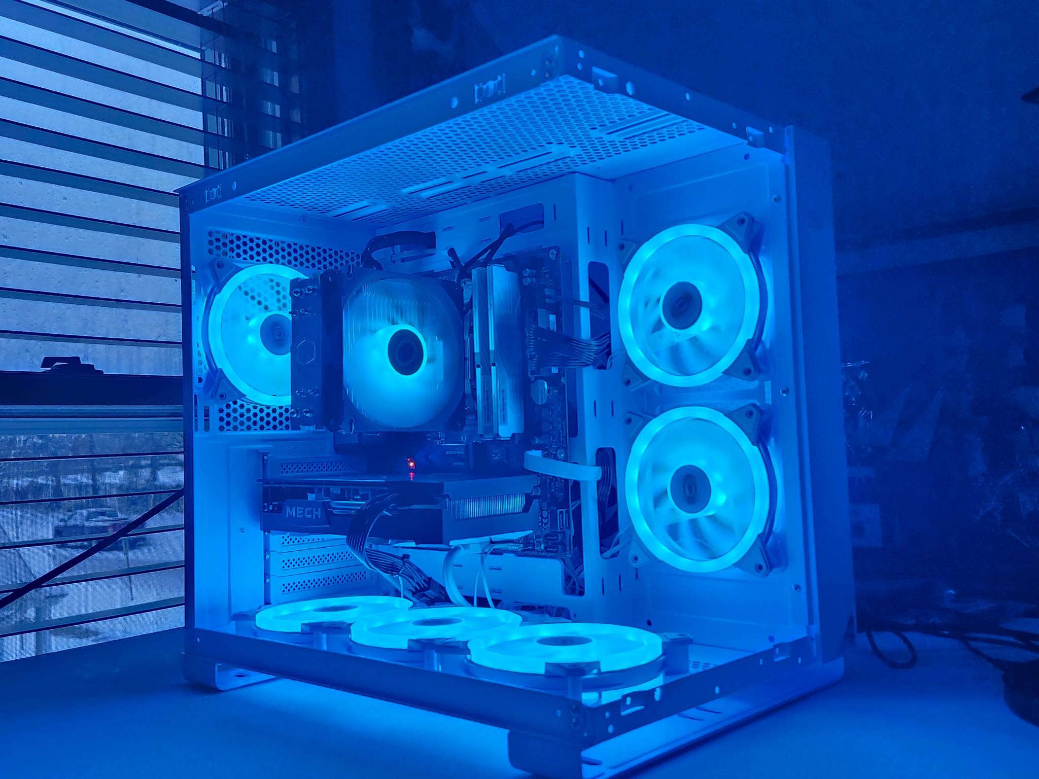 6600 | 4500 RGB White Gaming PC