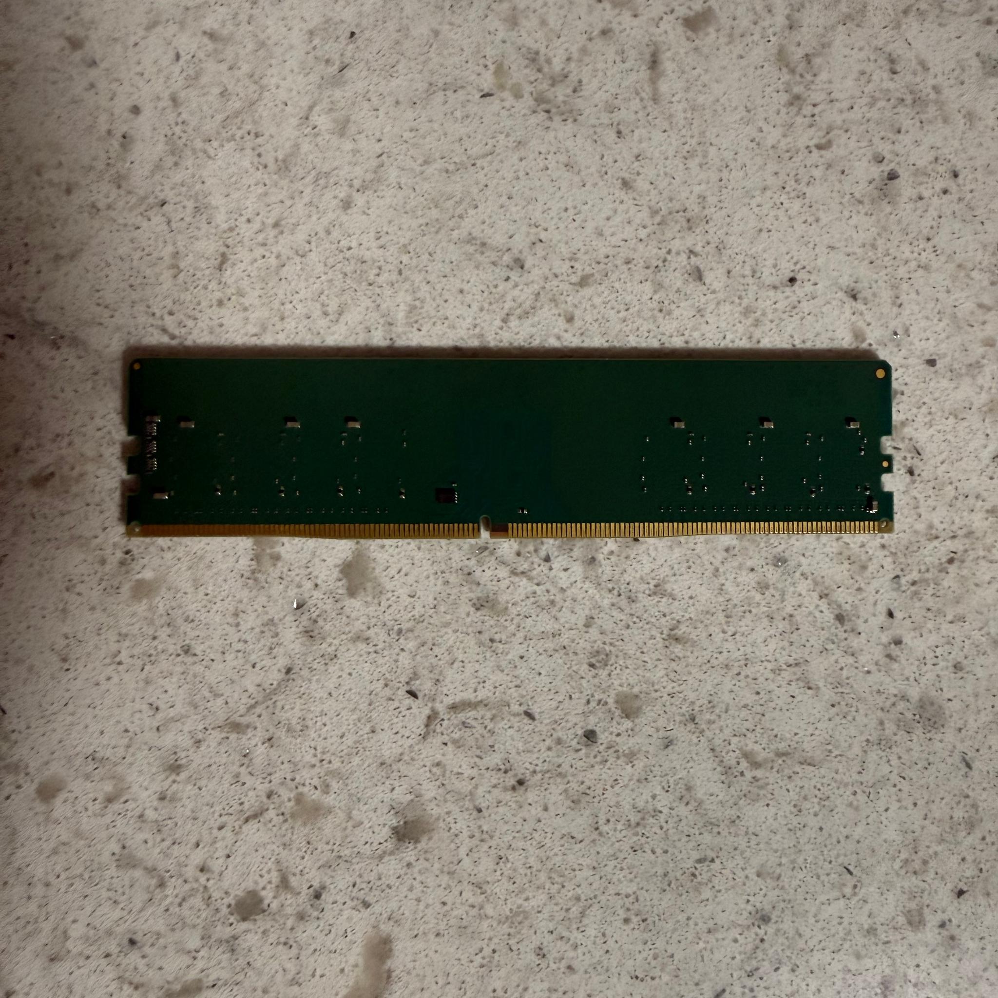Crucial 8GB DDR4 ram