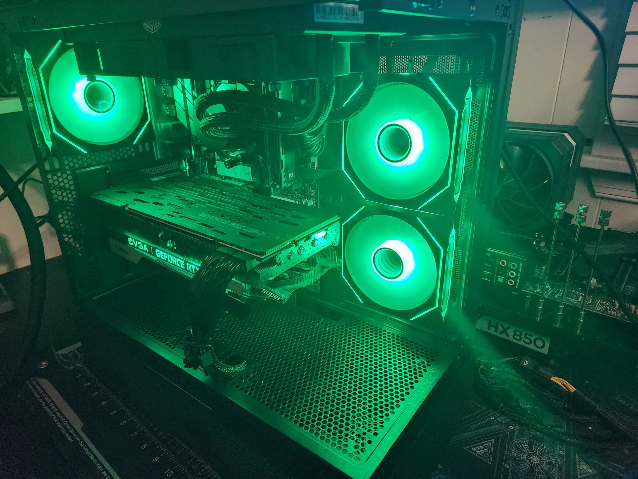 Budget 1440p Gaming pc! RTX 2080 super/ Ryzen 7 2700X