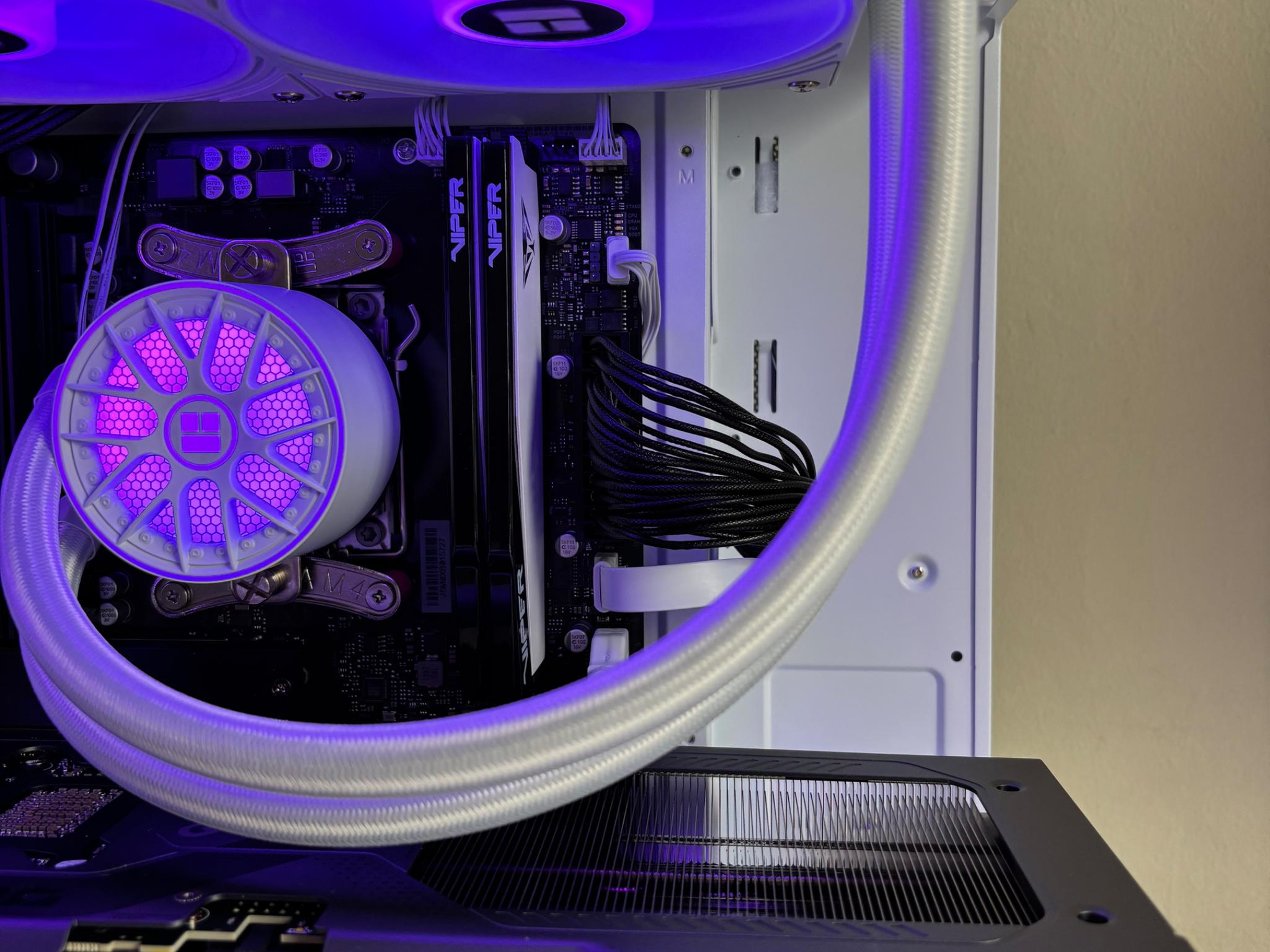RTX 5070 | Ryzen 5 9600x | 32GB DDR5 | 1 TB NVME | 850w Gaming/Streaming PC
