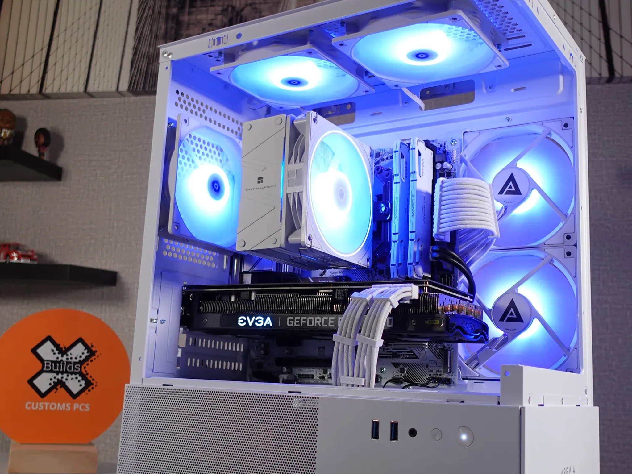 Lunar Frost ryzen 7 5800x rtx 3070