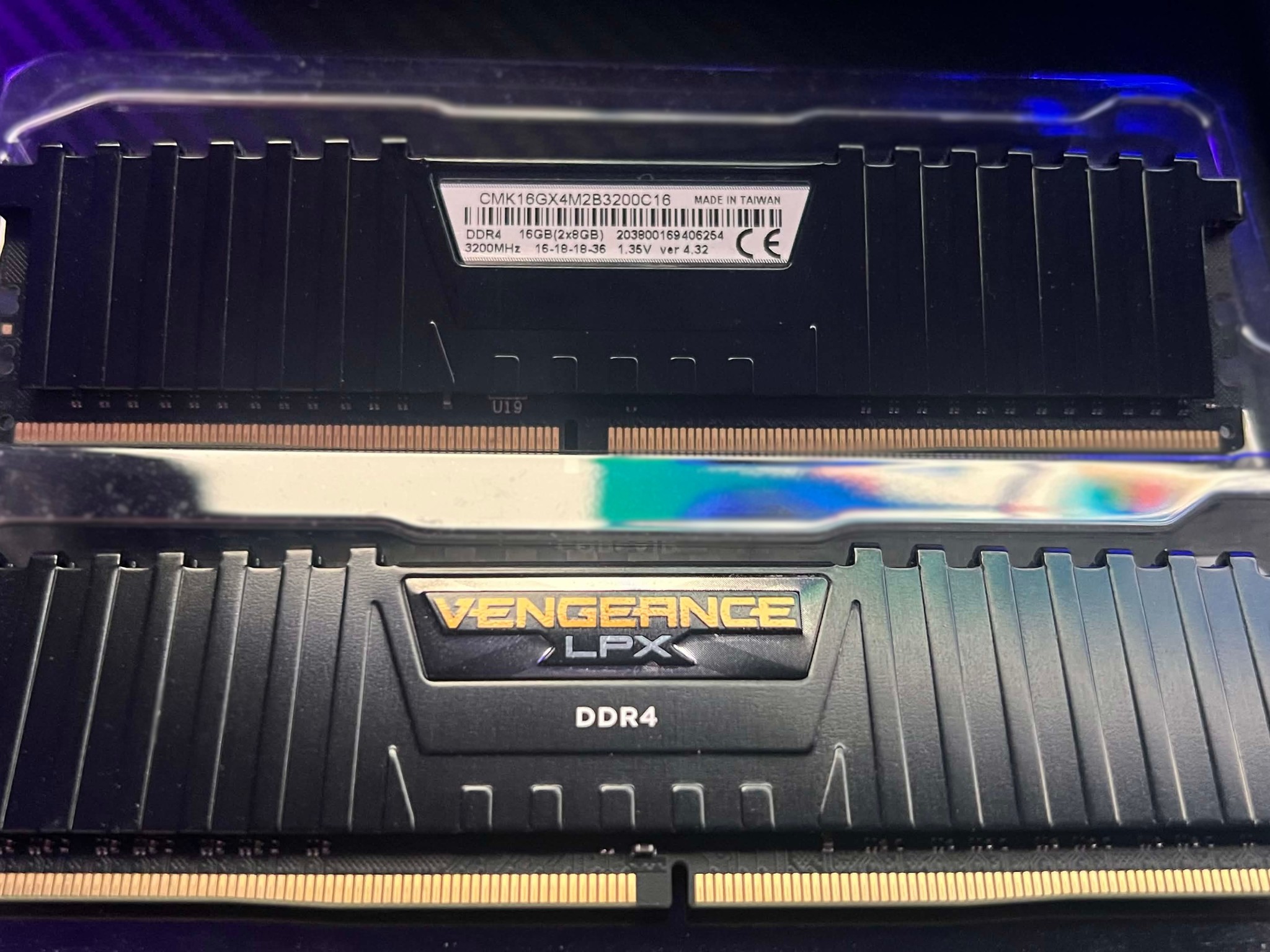 Corsair vengeance LPX DDR4 | 16gb | 3200mhz | 2x8