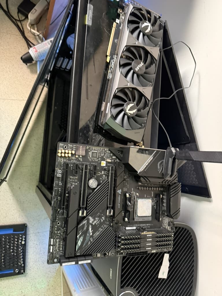 ROG Strix X570-E WiFi II With Ryzen 5950X, Zotac 3070Ti, 16gb (4X4) of DDR4 Corsair Vengeance LPX
