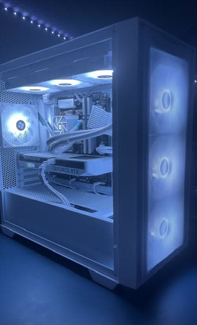 1080p/1440p ALL WHITE CUSTOM GAMING PC