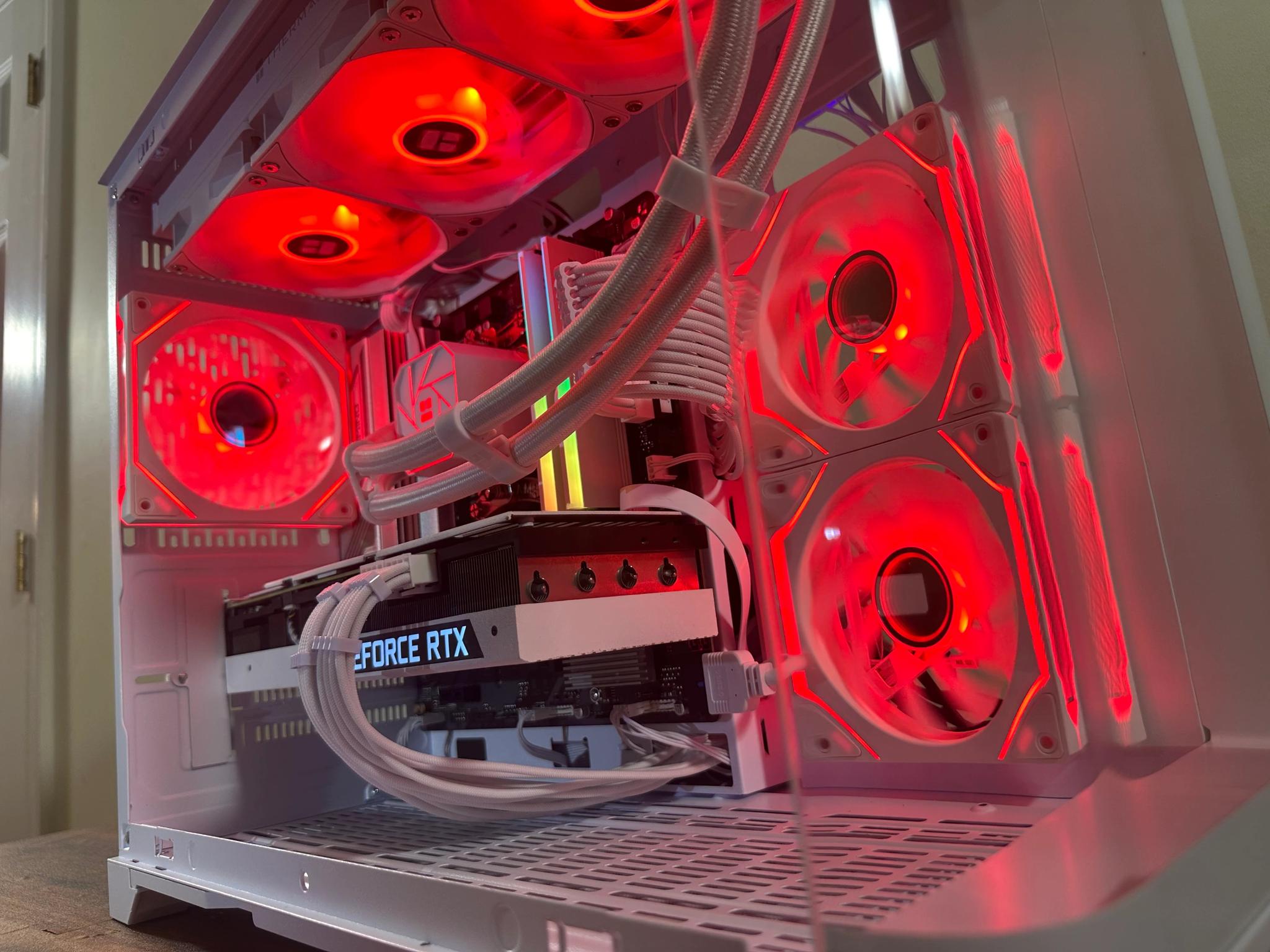 Arctic Storm 🏔️ | RTX 3080 | Ryzen 9 7900X | 32GB DDR5 | 360mm AIO
