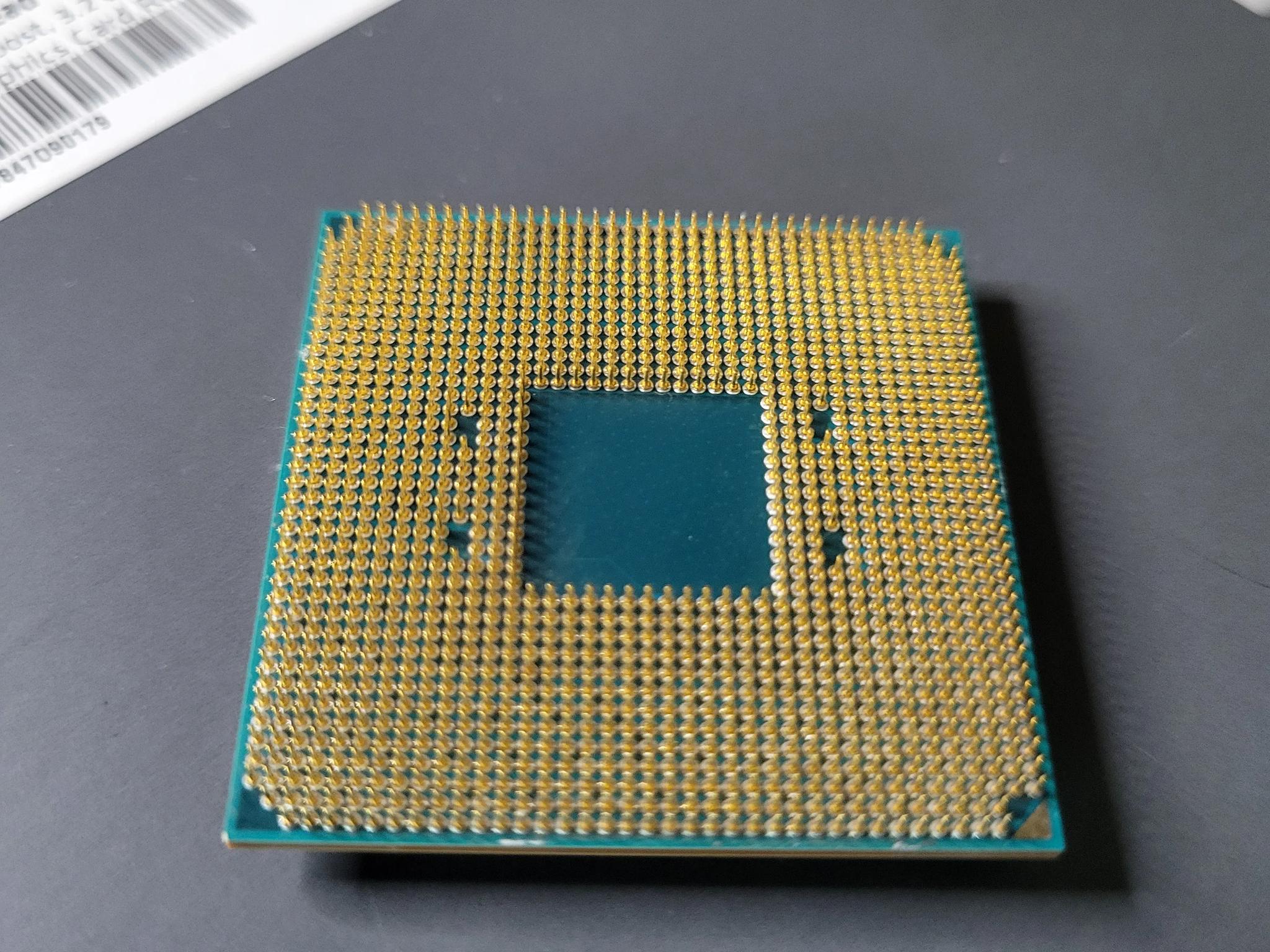 AMD Ryzen 7 2700