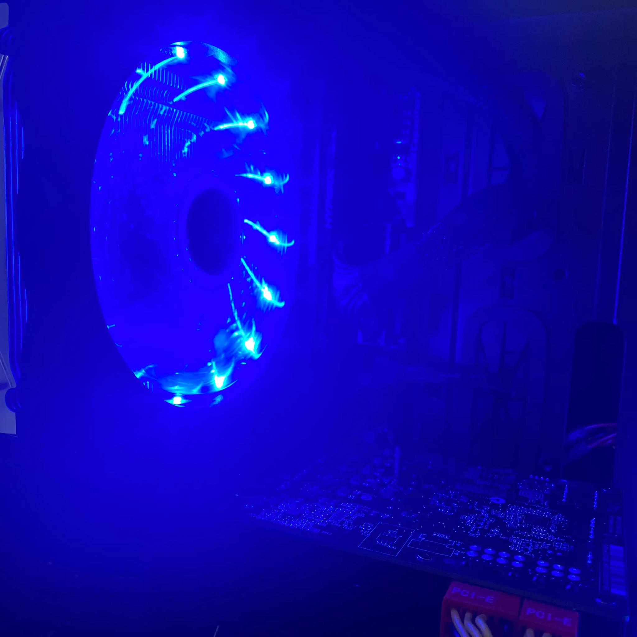 Custom PC GTX 580 AMD Athlon 860K