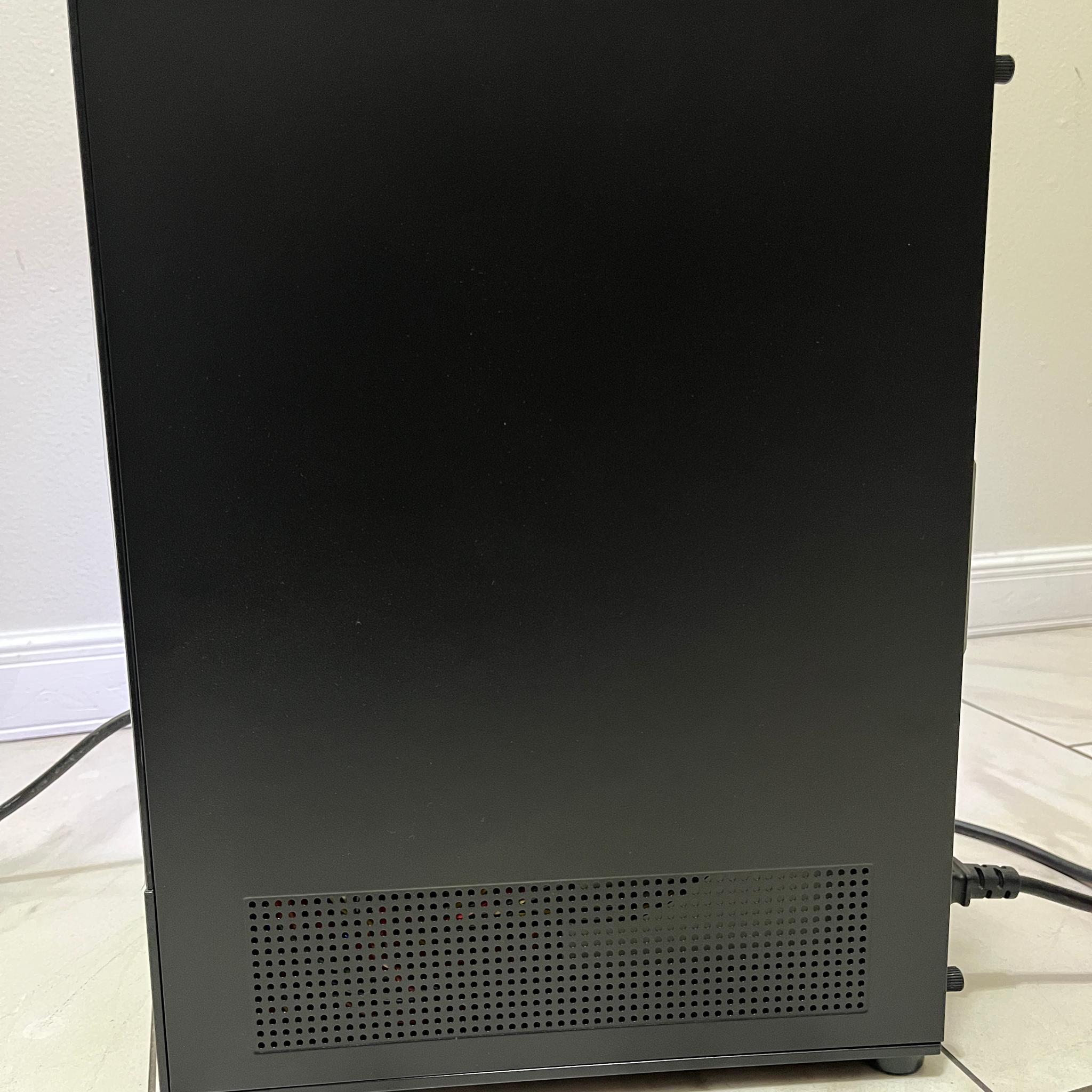 Super Budget Gaming PC - Intel i5-4440, NVIDIA GTX 650, 16GB RAM, 560GB Storage, w/ Wi-Fi & BT