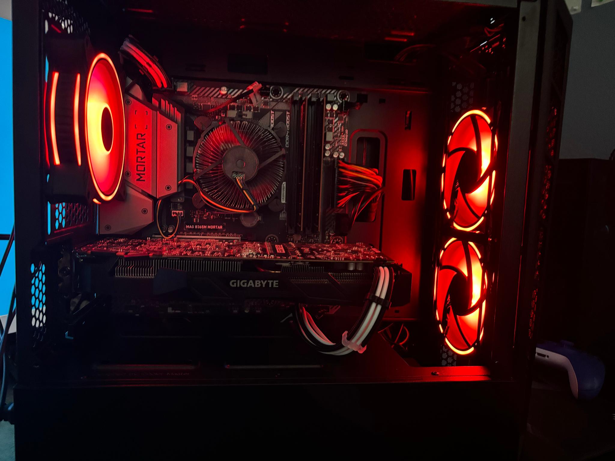 🌹 CRIMSON 🌹 GTX 1070 | i5 9400f | Gaming PC