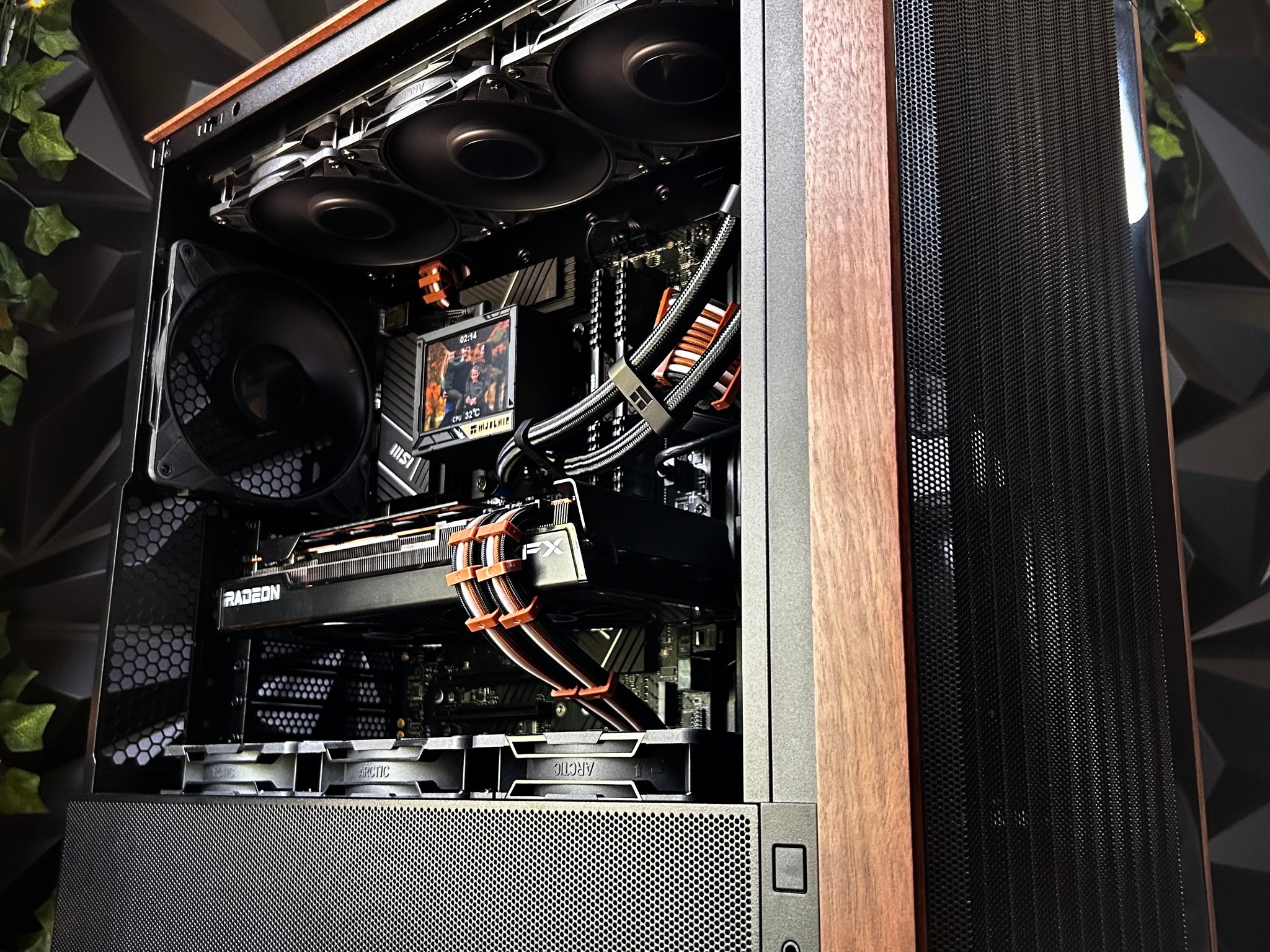 i7 13700K | RX 7700XT 12GB | 64GB DDR4 | 3TB Storage | Digital Display | 1000W | WORKSTAT...