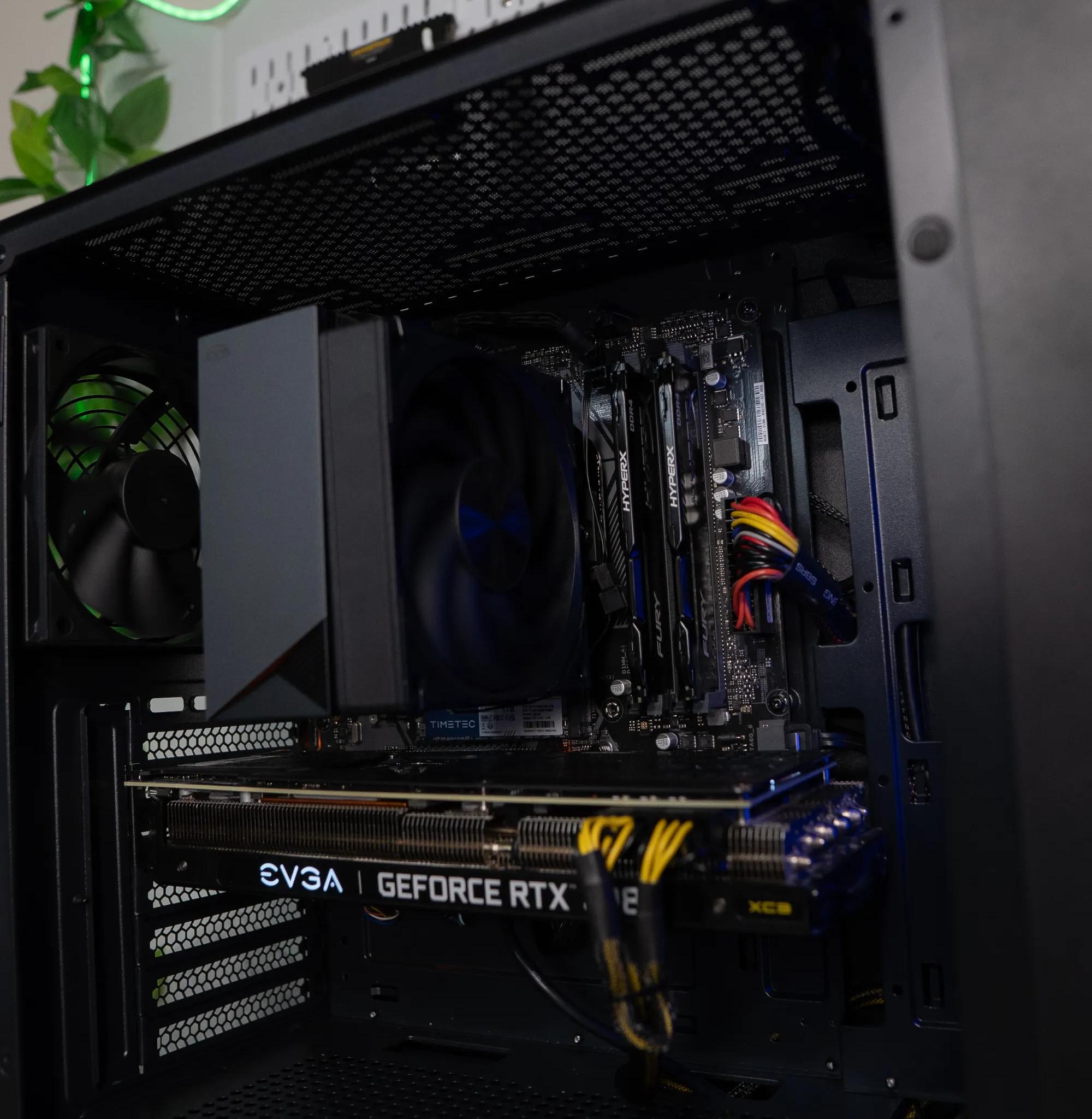🟣⛈️ | EVGA RTX 3080 10GB | RYZEN 7 5700G | 32GB DDR4 RAM | 1TB NVME + 1TB HDD | Amethyst Guardian