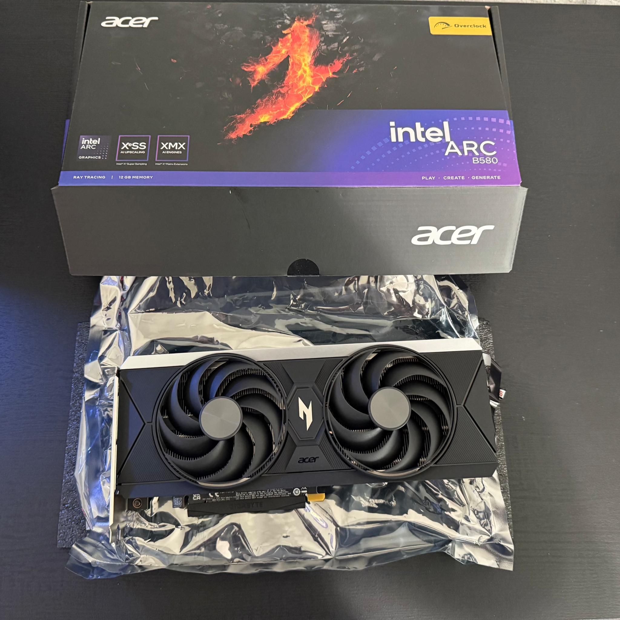 Acer Nitro Arc B580
