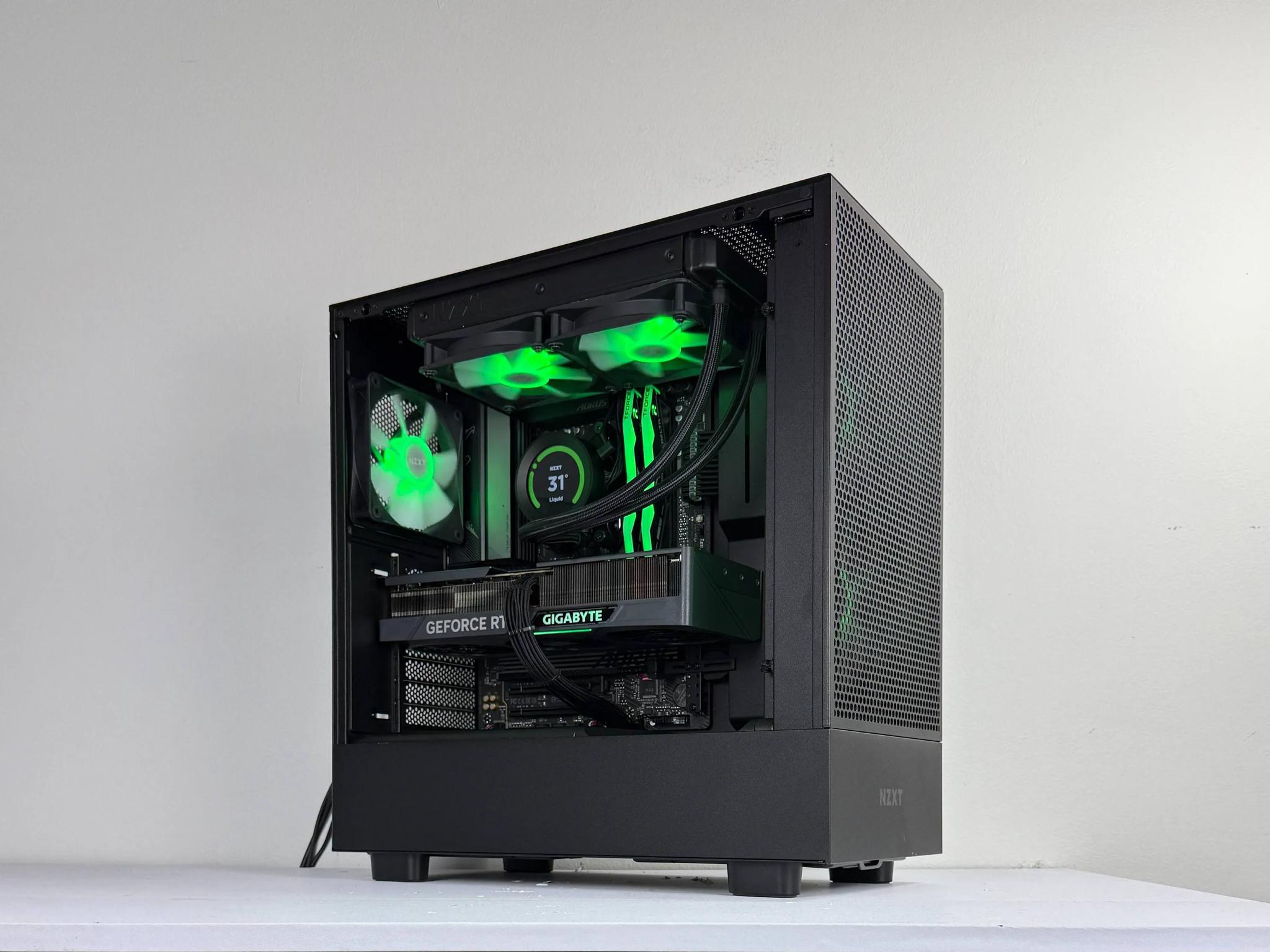 💠Novaflux💠  | 1440p Streaming PC | Ryzen 7 7800X3D | Nvidia RTX 4070 Ti | 32GB DDR5 6000MHz