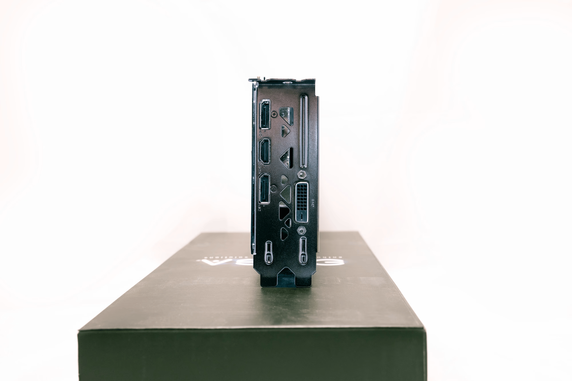 EVGA GeForce RTX 2060 SUPER 8 GB SC ULTRA GAMING