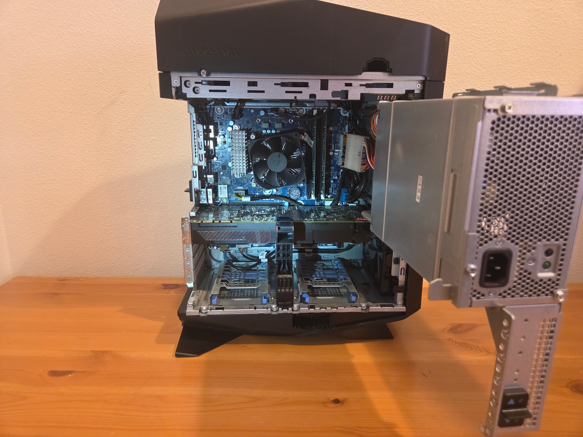 Budget Gaming Done Right! i7 8700, GTX 1080, 16GB Ram