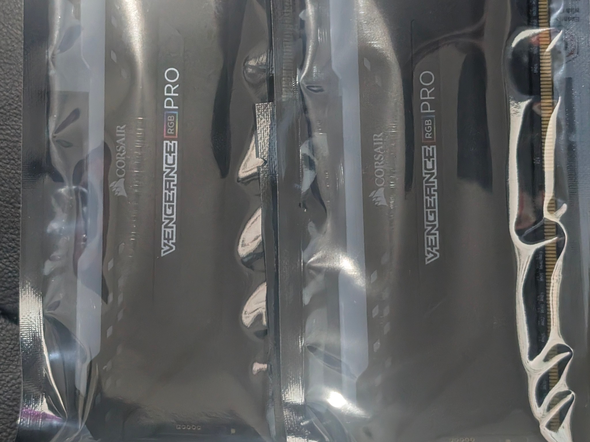 32gb Corsair Vengeance RGB Pro **DDR4** 3200mhz