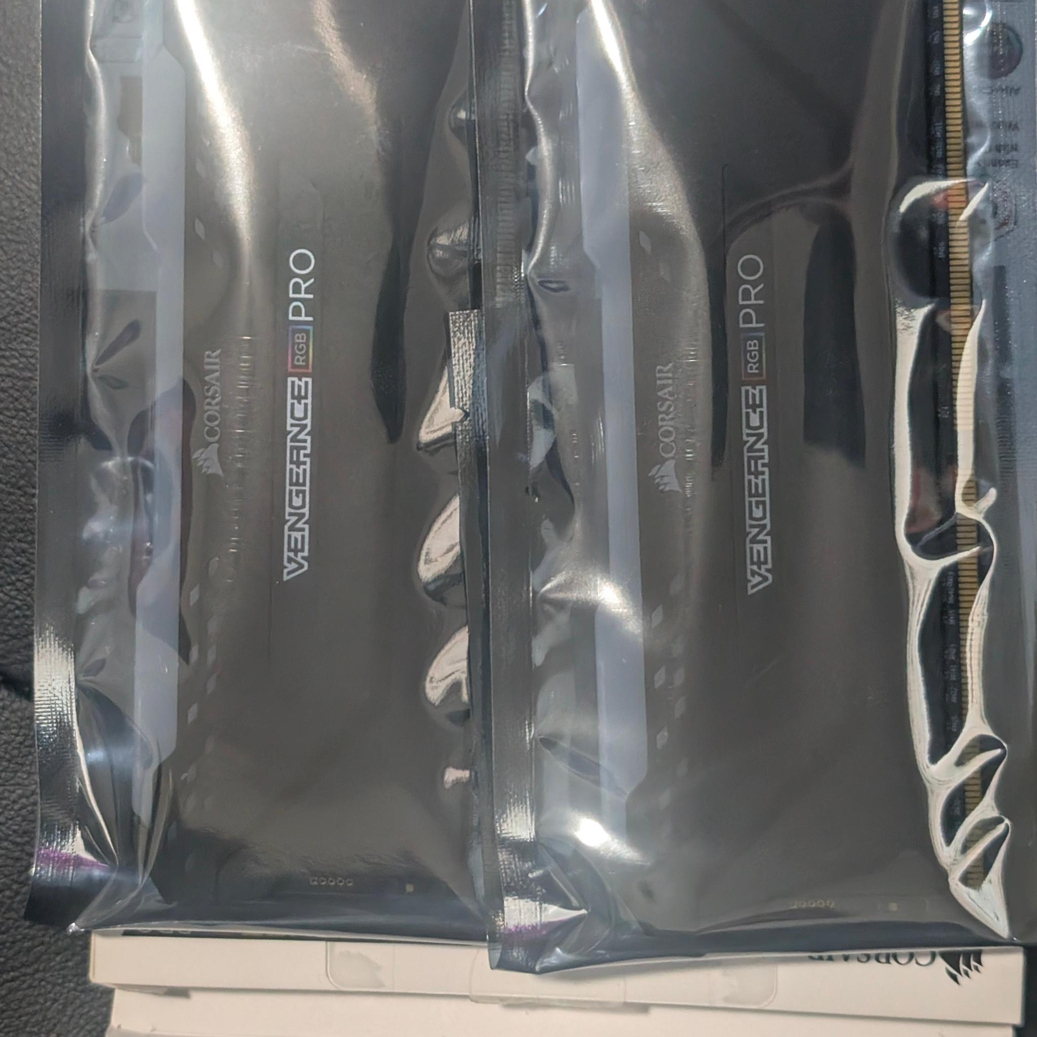 32gb Corsair Vengeance RGB Pro **DDR4** 3200mhz