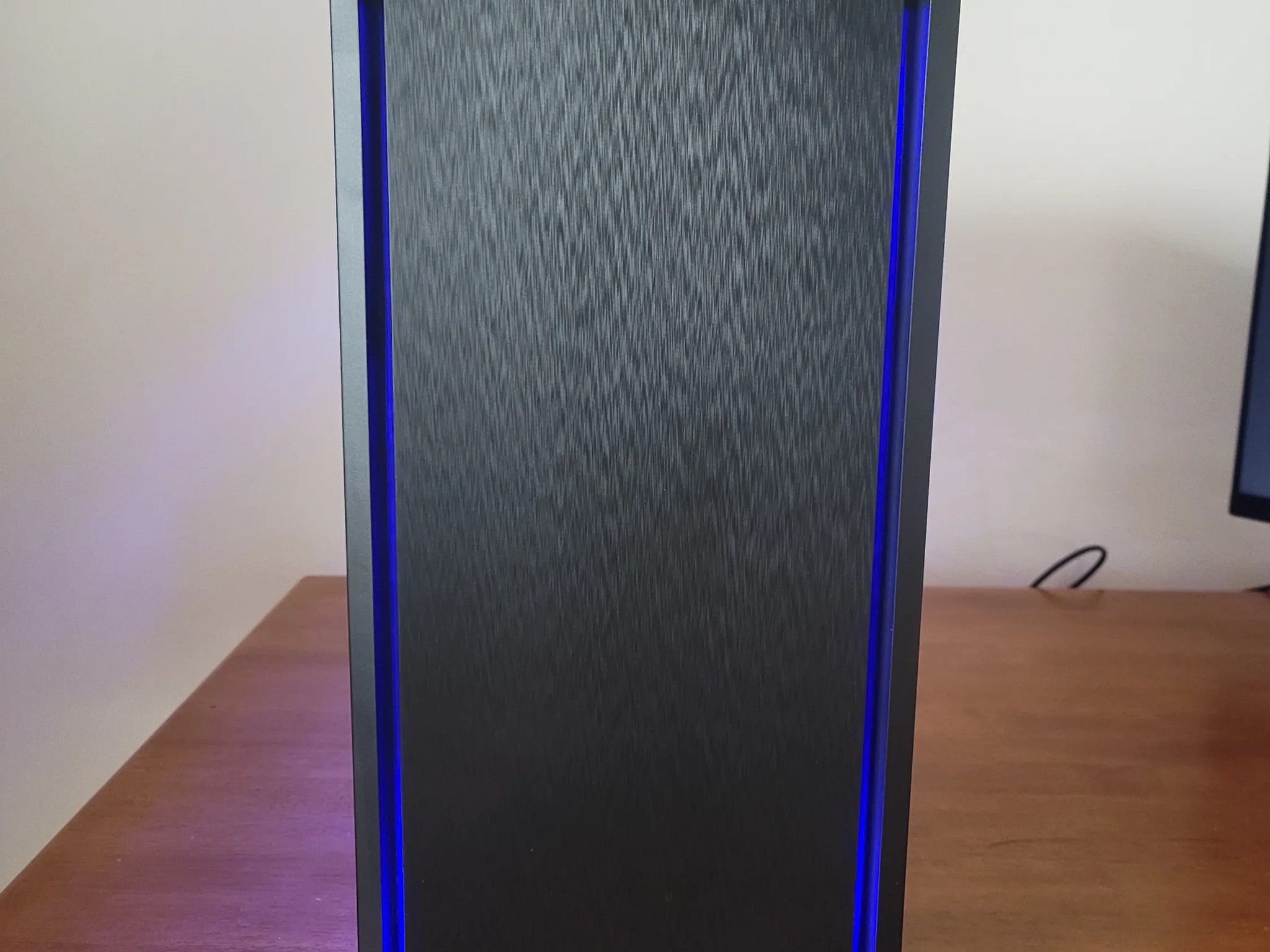 Budget 1080P PC, Ryzen 5 5600x, RX6600XT, 1TB M.2, 16GB 3000mhz RAM, 650W 80+ Gold PSU+ 24" Monitor