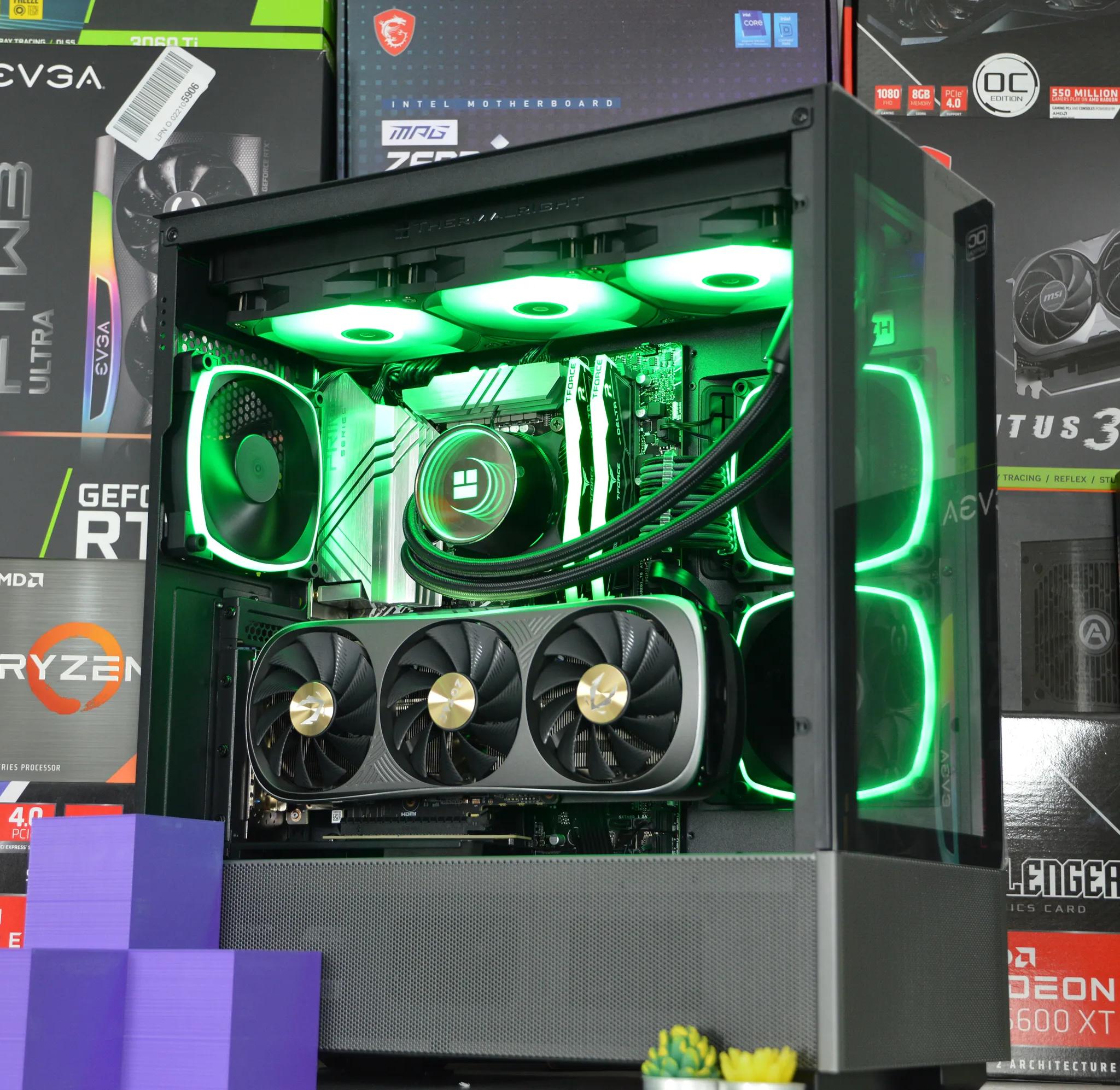 🏆👑| RTX 4070Ti 12GB| INTEL i9-13900K | 32 GB DDR5 RAM | 2TB NVME SSD | Golden Bling |