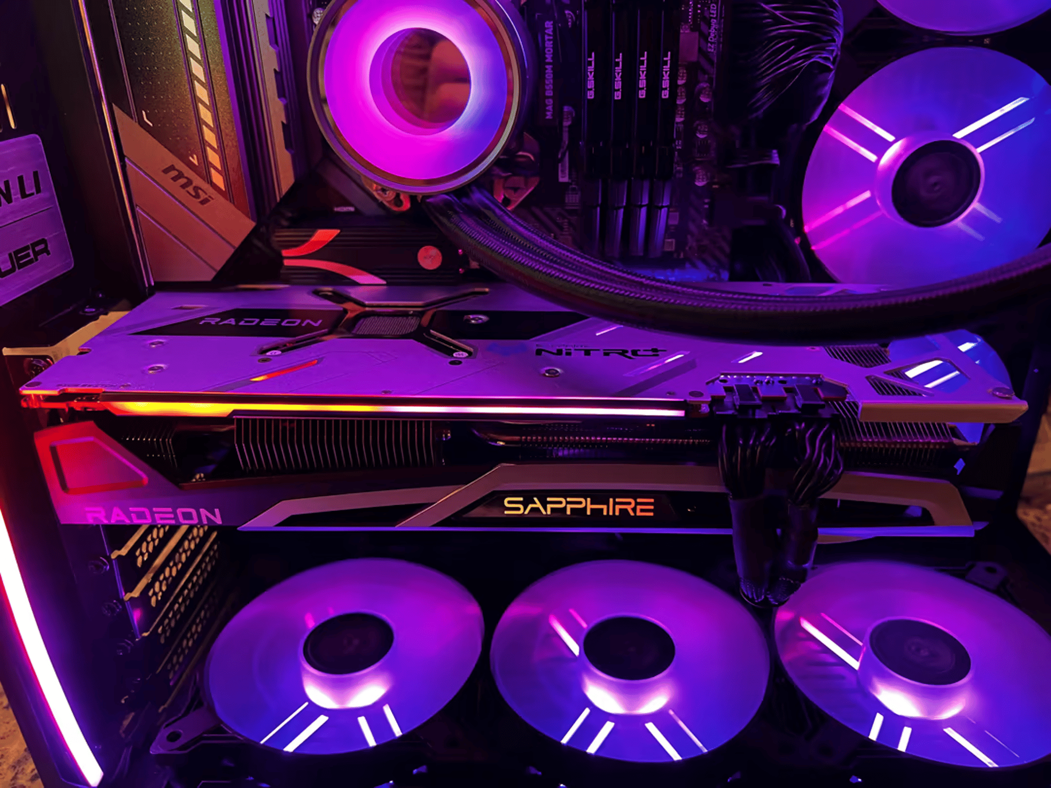 Sapphire RX 6800 XT Nitro+ (Like new condition)