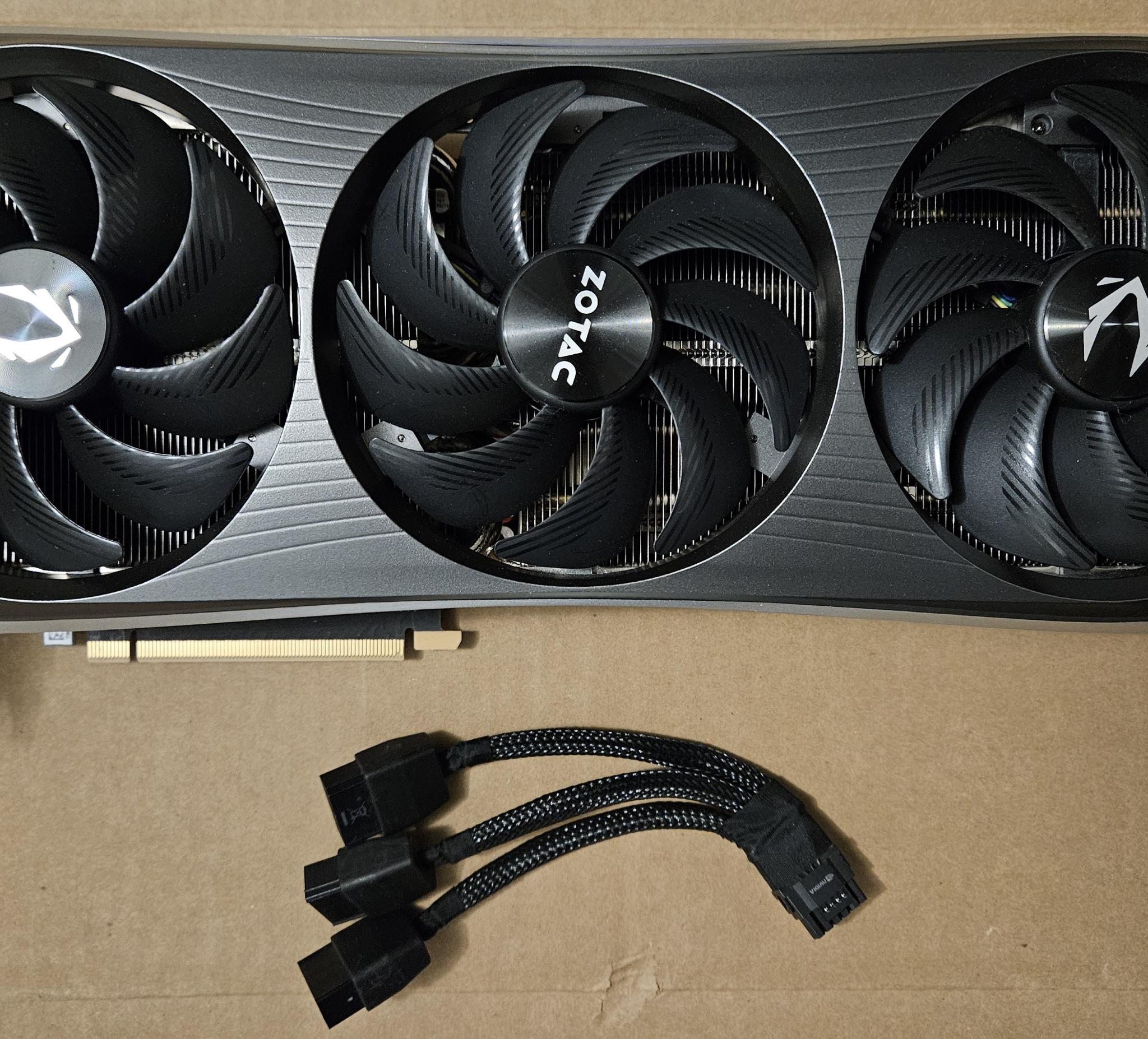 ZOTAC GAMING GeForce RTX 4080 16GB AMP Extreme AIRO - Used - In good condition