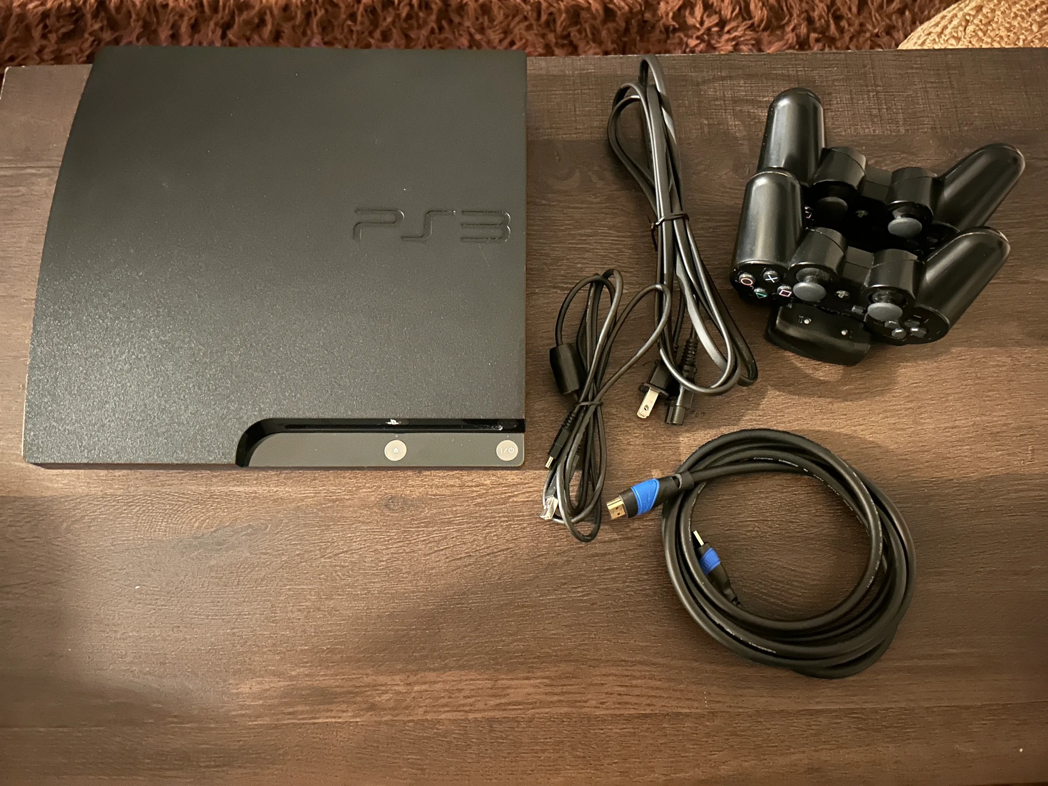 PS3 Slim 1TB SSD upgraded,  CFW 4.86, 2 Controllers, Charging Station