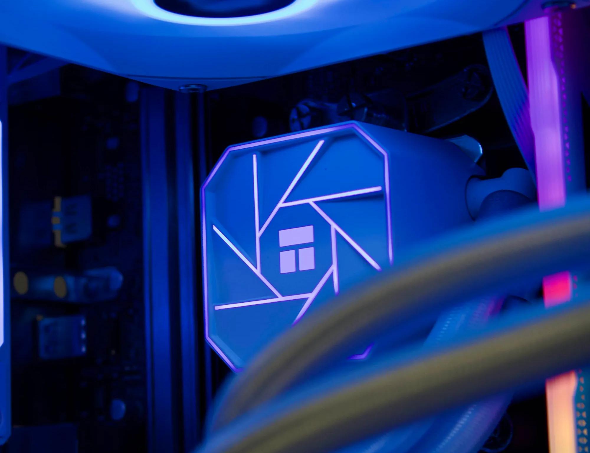 RTX 3060 | Ryzen 7 5800X | 1TB SSD NVMe | 32GB RAM | Wifi & Bluetooth!