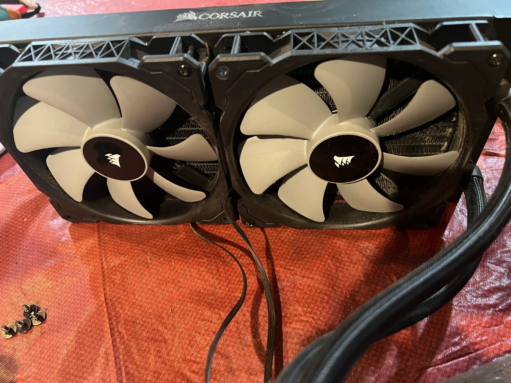 i9900k on a asus z370 gaming e with 32gb of g skill 3600mhz ram and corsair h115i pro rgb