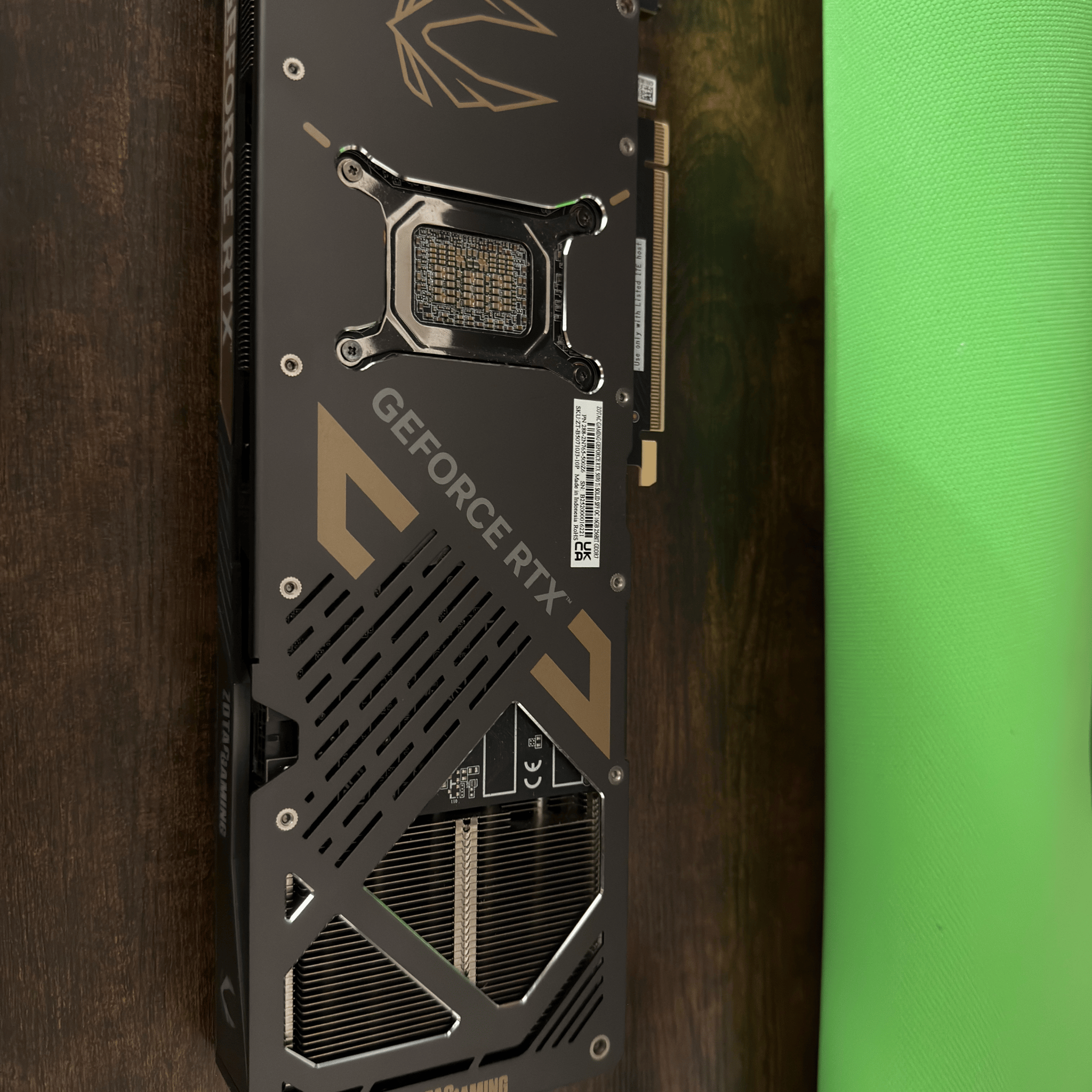 ZOTAC GAMING GeForce RTX 5070 Ti SOLID OC