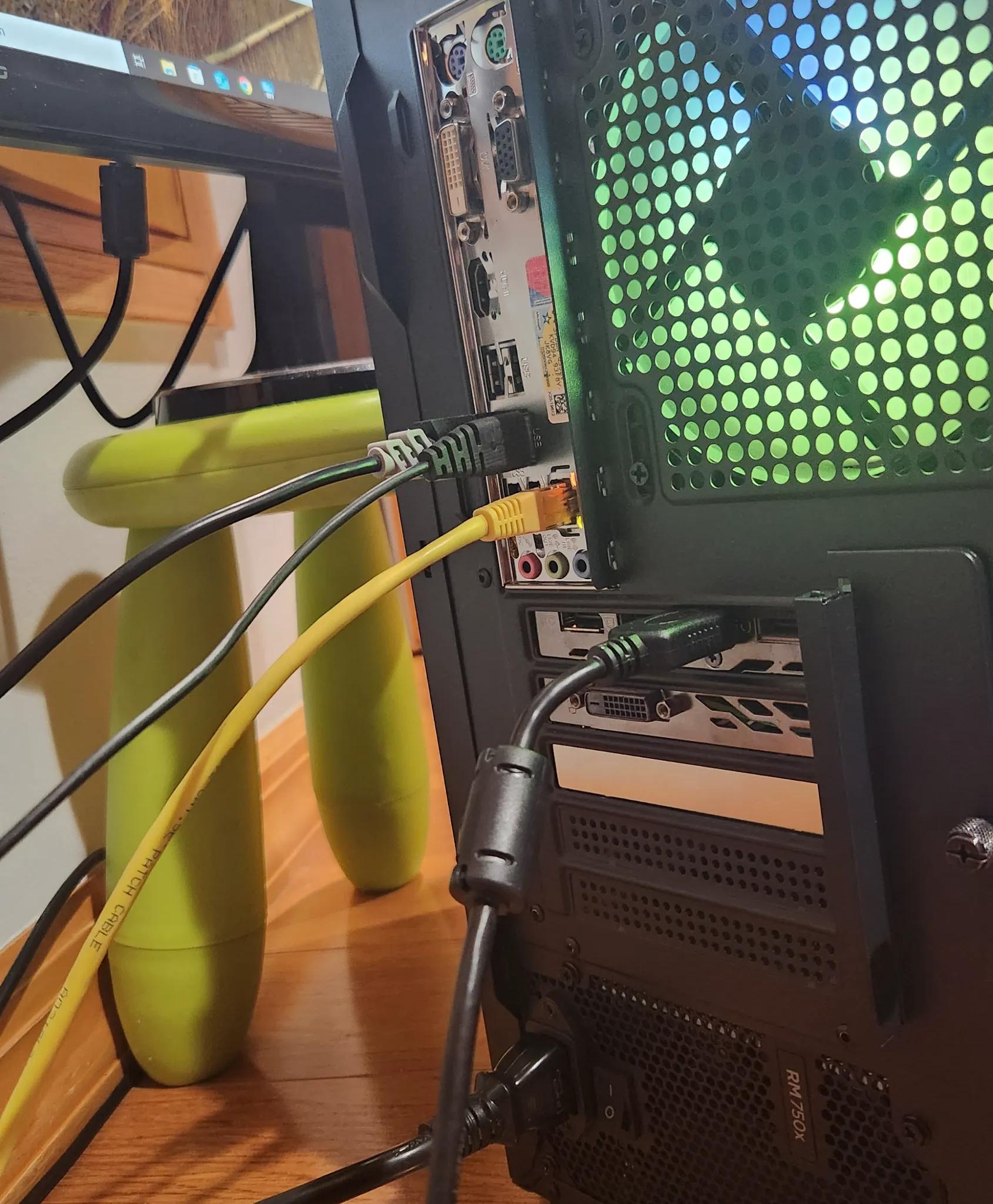 BUDGET GAMING PC GTX 1070 ti, i7 6700, 16GB RAM, 512GB SSD