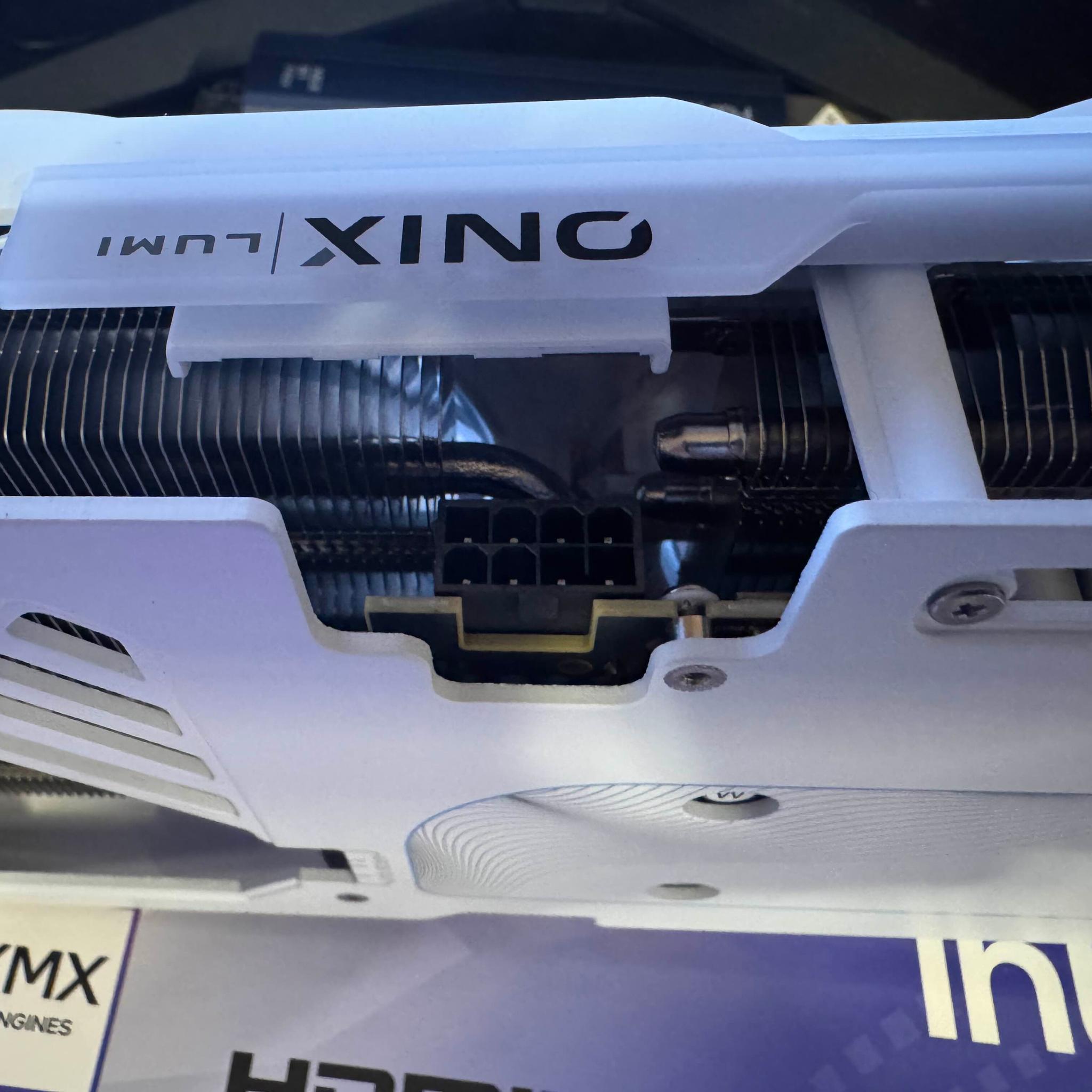 ONIX LUMI Intel Arc B580