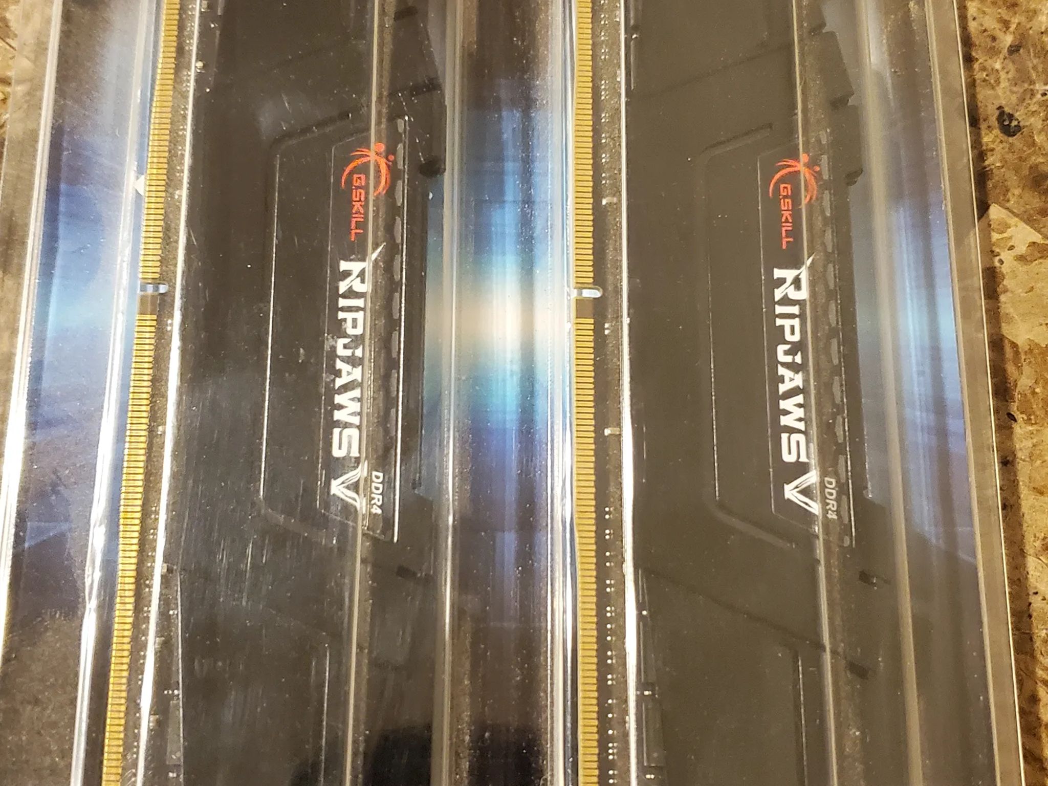 G.Skill Ripjaws 32 GB (2 x 16 GB) DDR4-3200 CL18 Memory