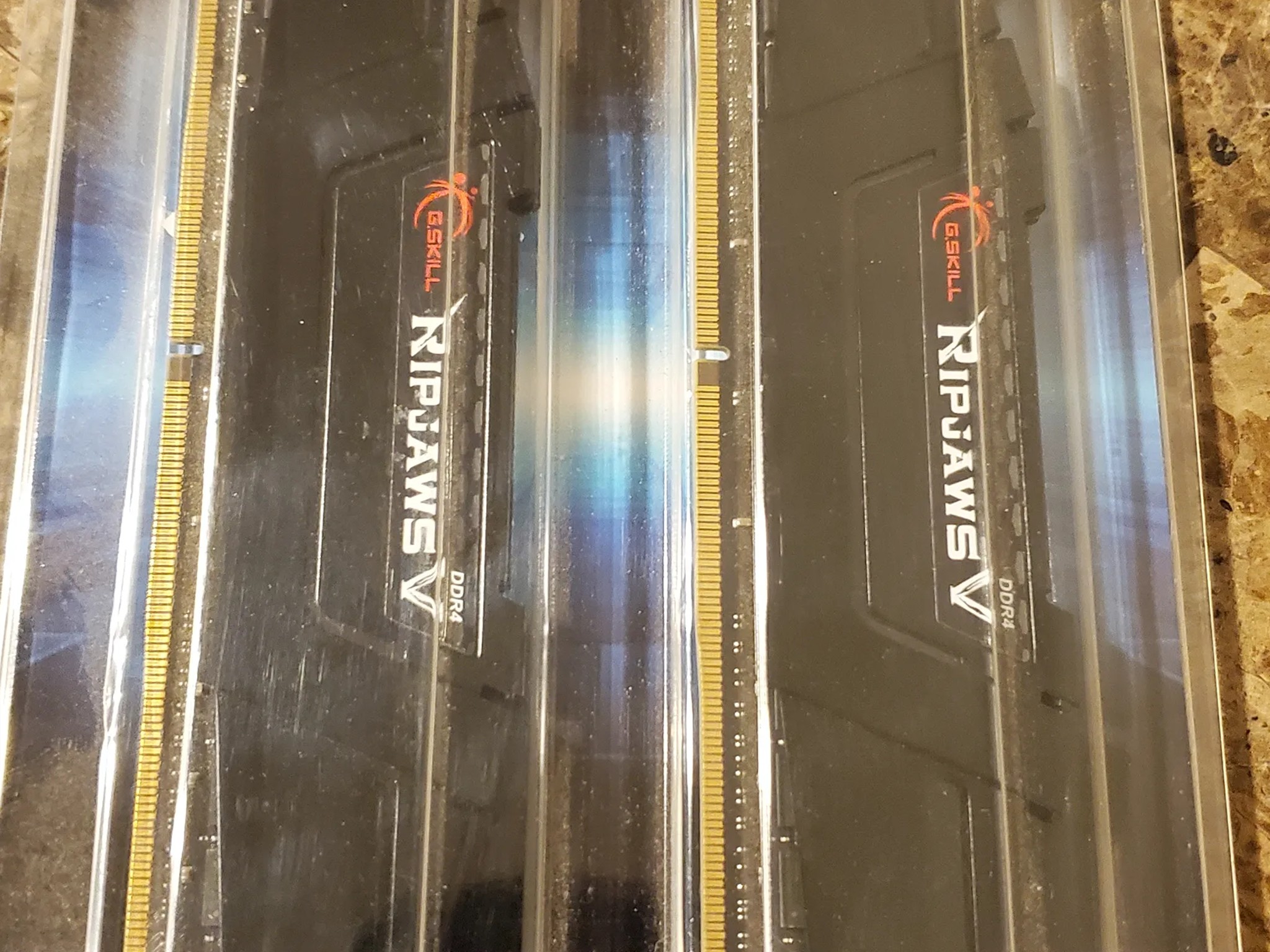G.Skill Ripjaws 32 GB (2 x 16 GB) DDR4-3200 CL18 Memory