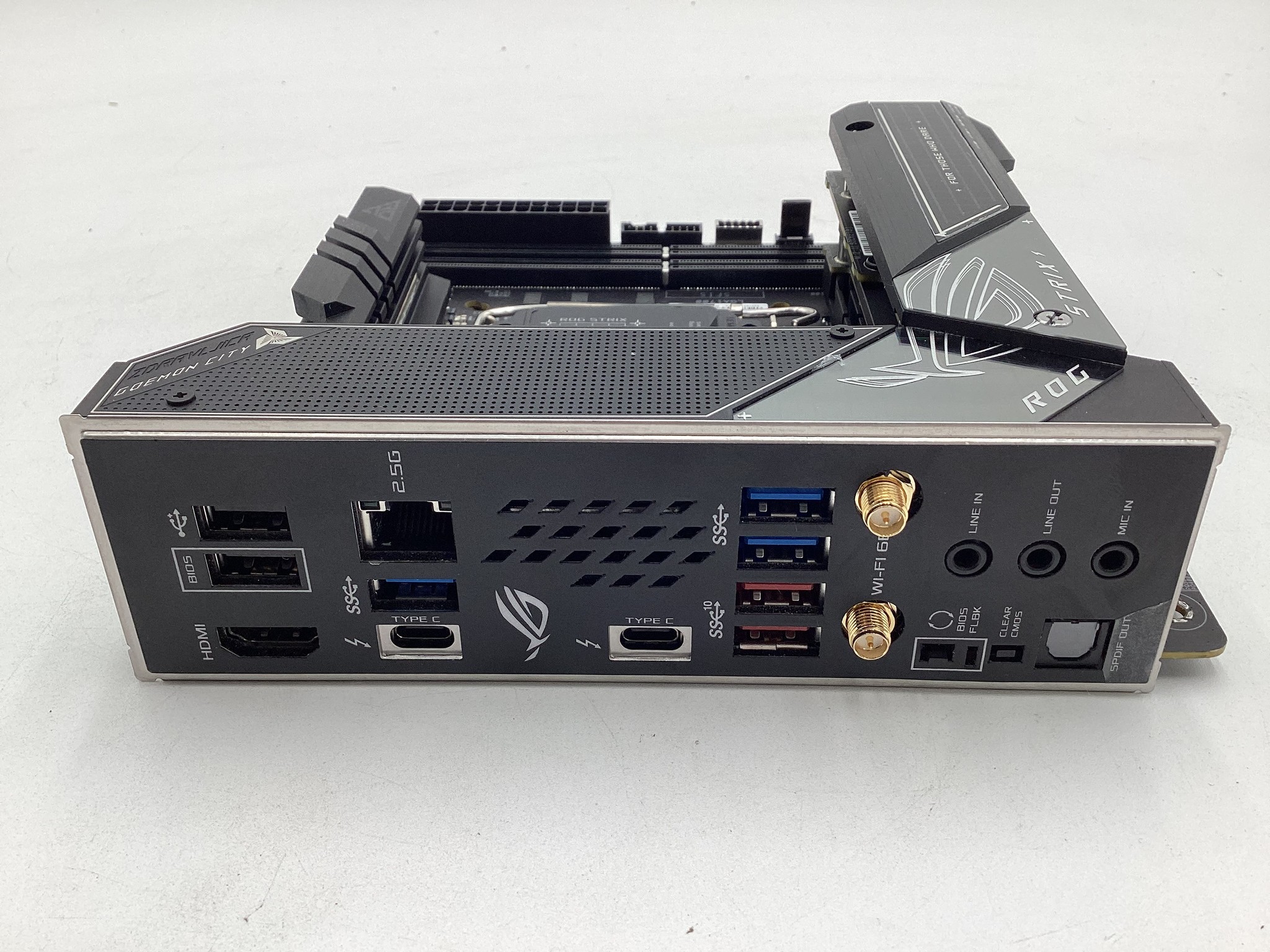 ASUS ROG-STRIX-Z690-I-GAMING-WIFI Intel Z690 LGA 1700 mini ITX