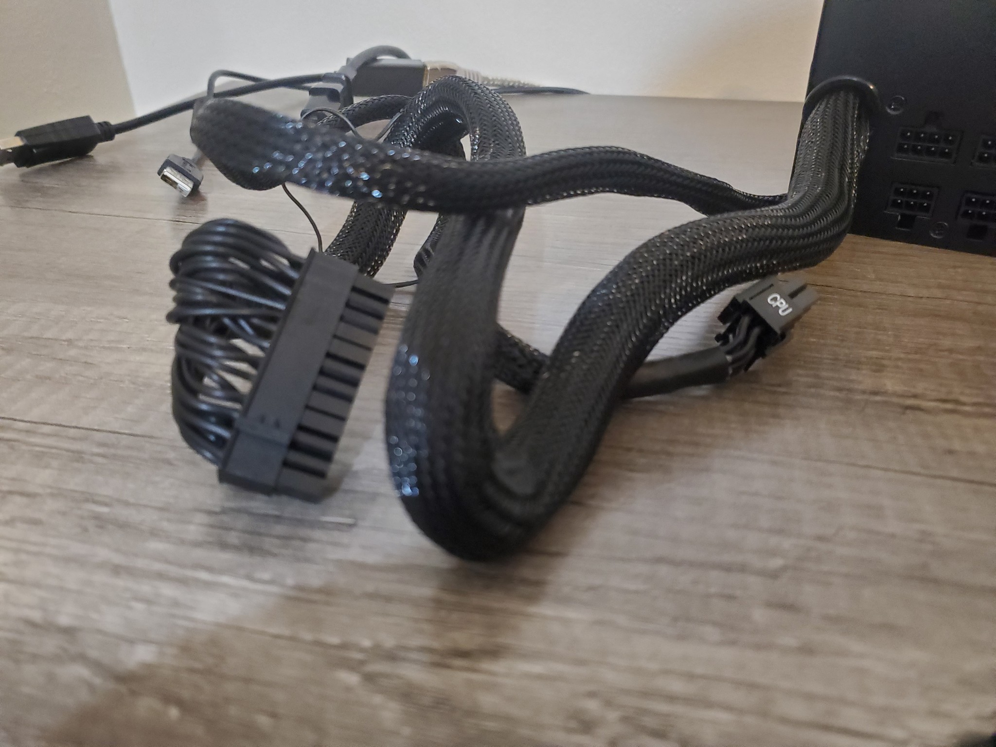 Corsair CX650M 80+ Bronze PSU w/ cables