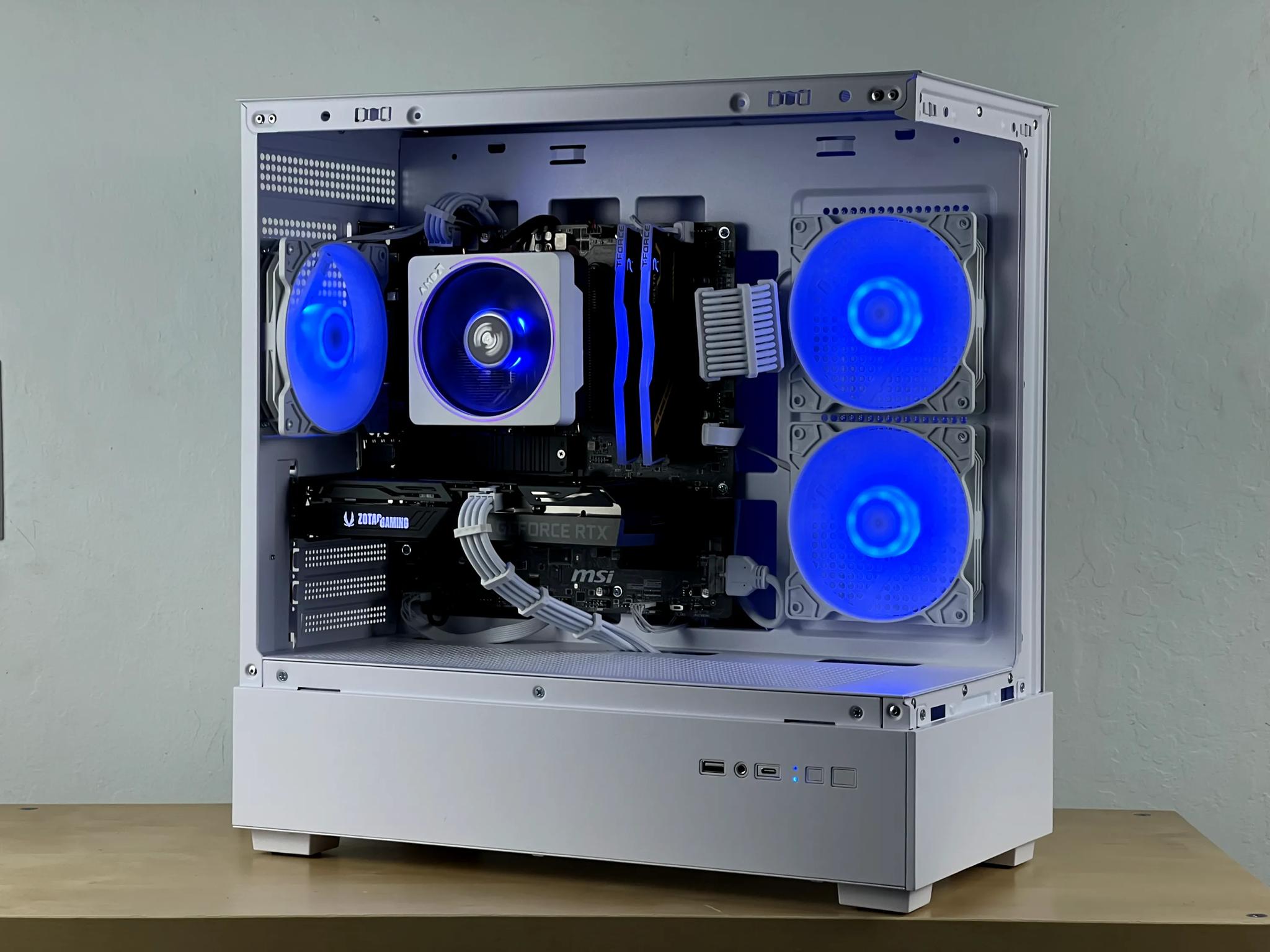 🧊 Fast and Clean White Gaming PC | RTX 3060 TI | AMD Ryzen 7 3700X | 1TB SSD | 16GB RAM | 🧊