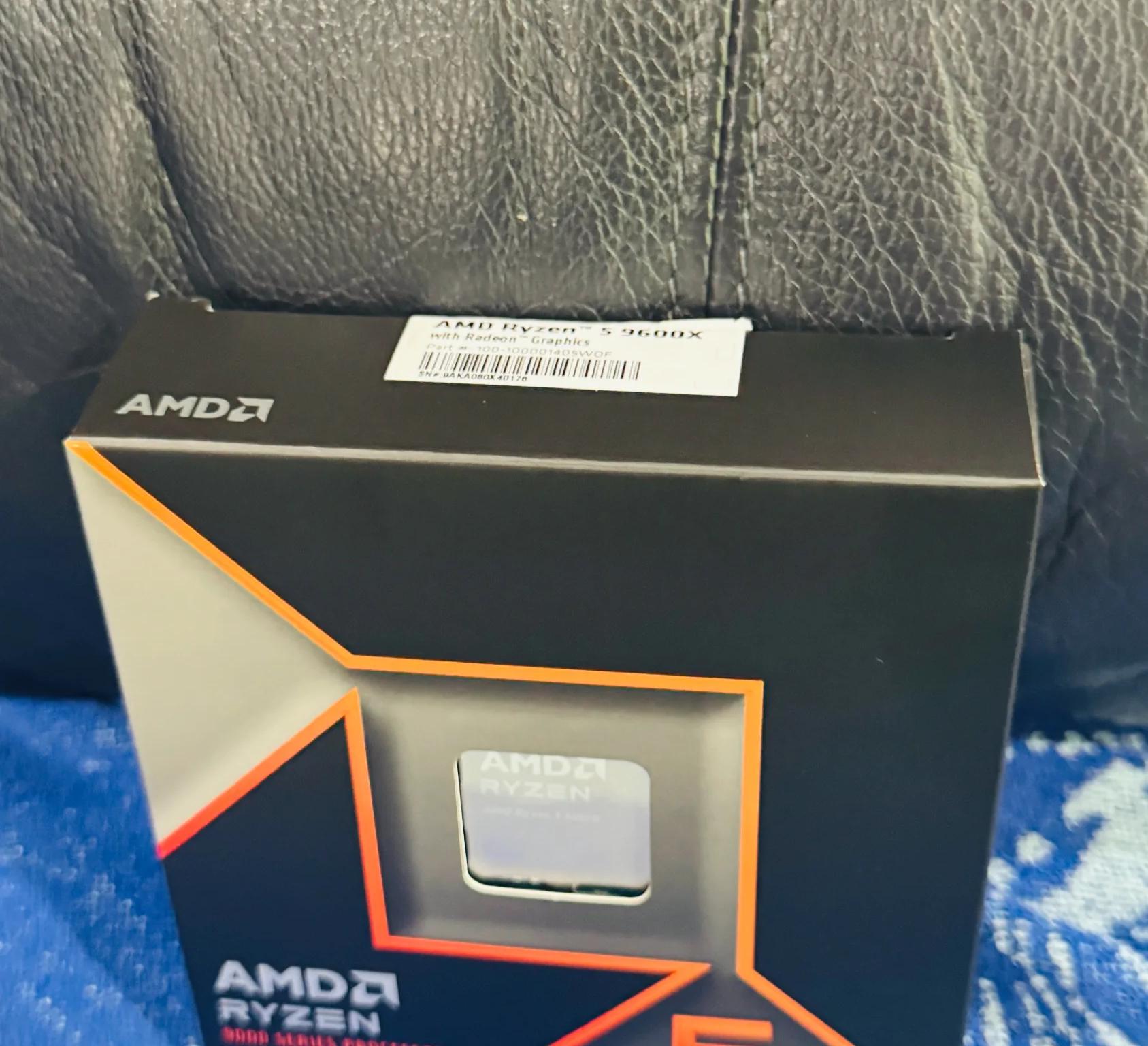 Ryzen 5 9600X AM5 CPU-Like New/Used only for 6 weeks - Includes Box/Orig. Packaging - Ships Fast