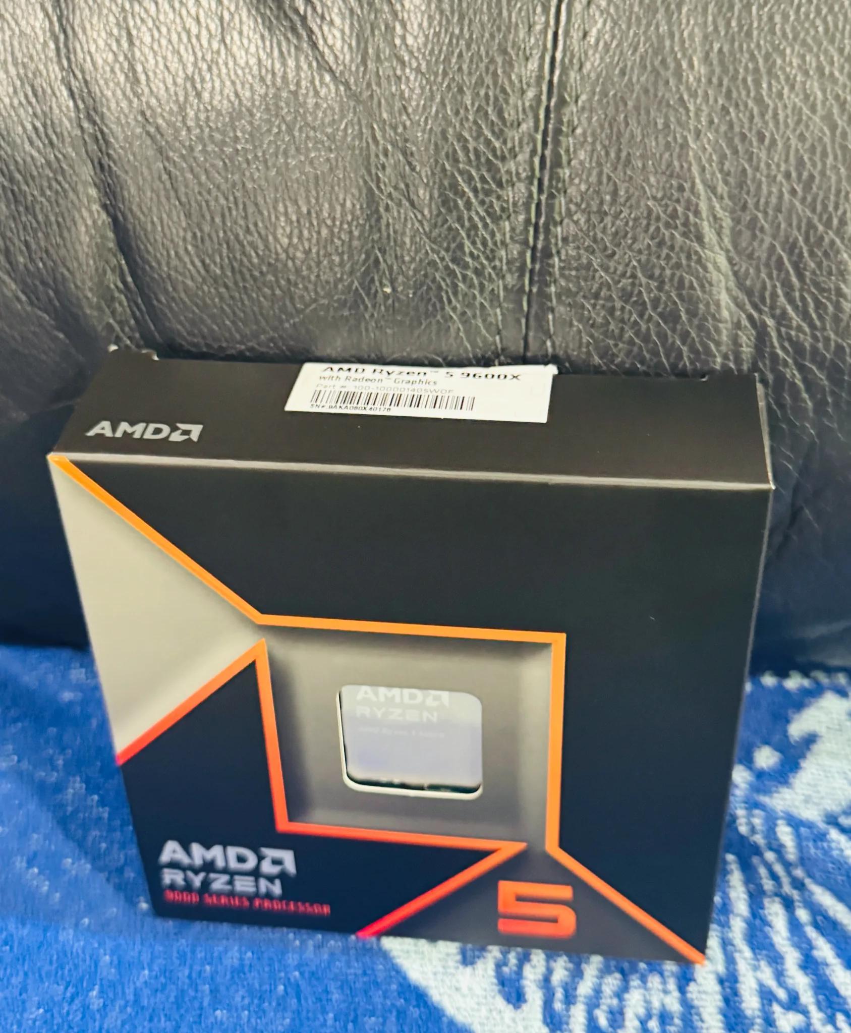Ryzen 5 9600X AM5 CPU-Like New/Used only for 6 weeks - Includes Box/Orig. Packaging - Ships Fast