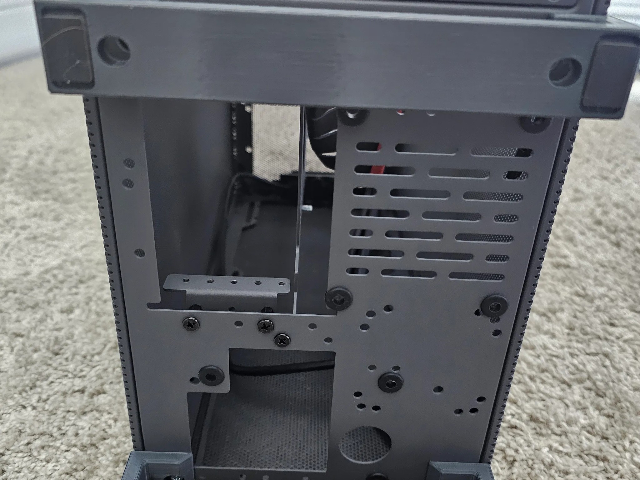 SSUPD Meshroom S Mini-ITX SFF Case - Full mesh Side Panel with PCIe 4.0 Riser Cable (Gray)