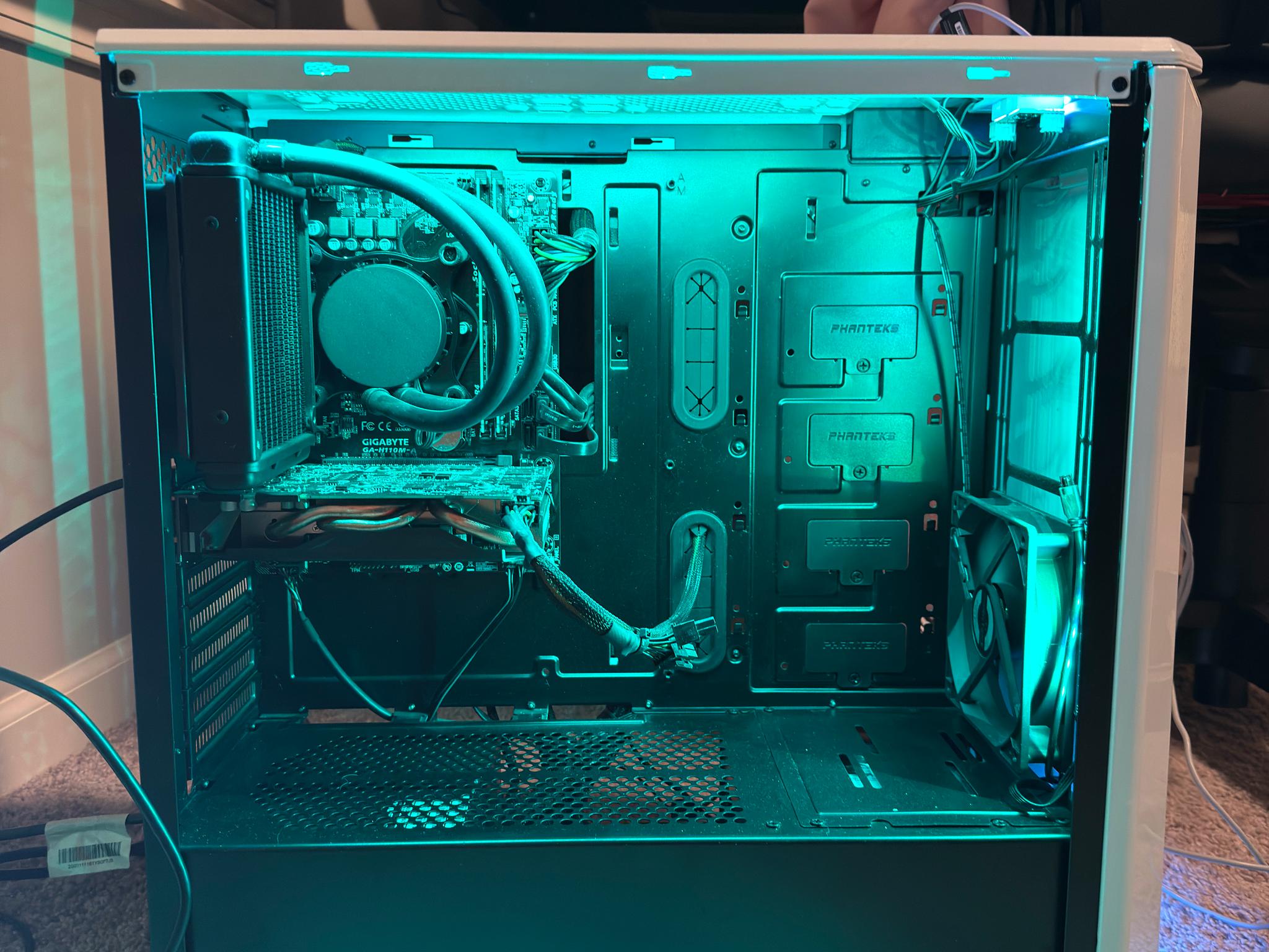 Used Gaming PC with RGB: built in 2017