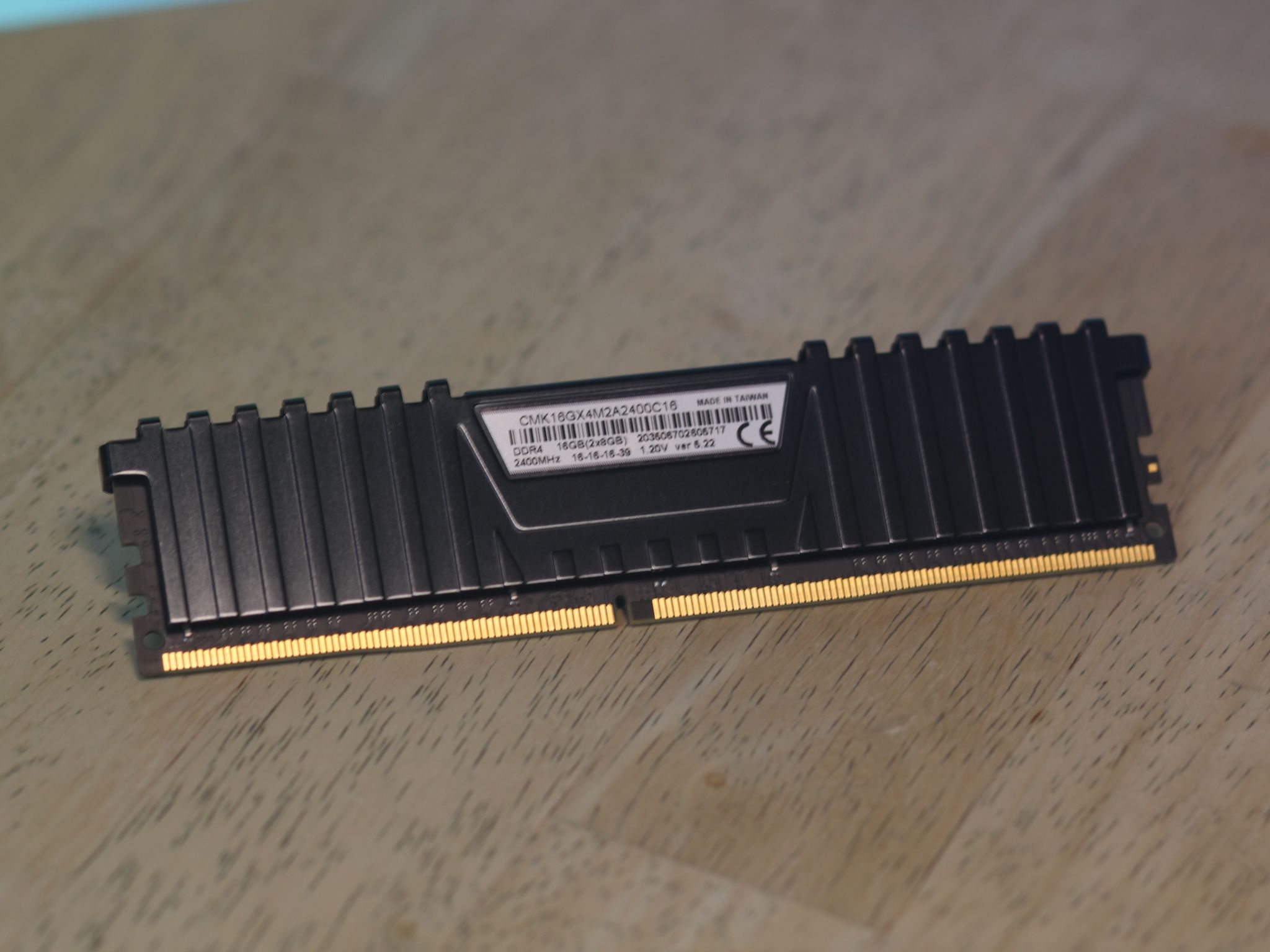 Corsair Vengeance LPX DDR4 (1x8GB) 2400MT/s CL16