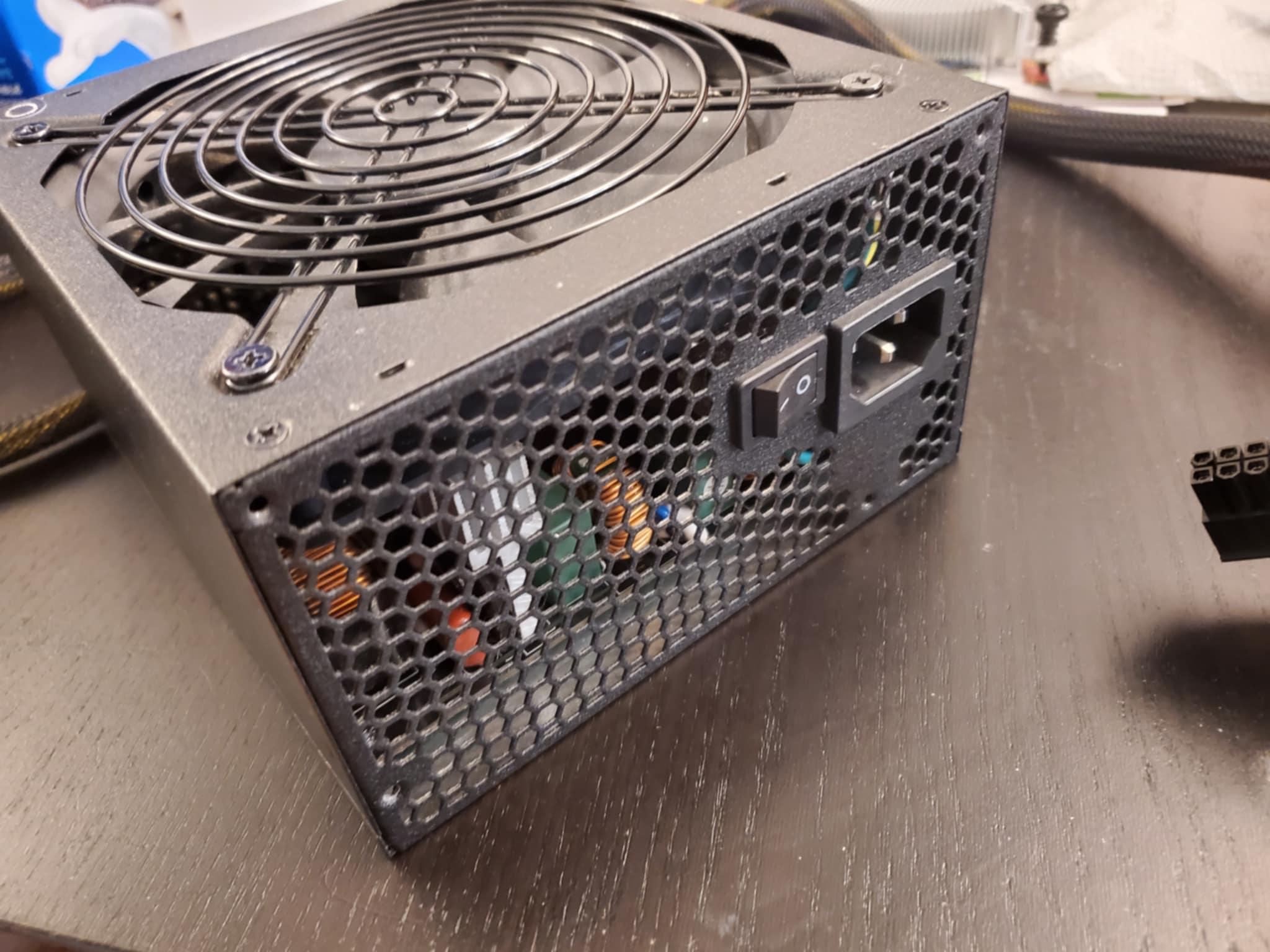 Rosewill Capstone 650M, 650 Watt 80+ Gold Semi-Modular Power Supply