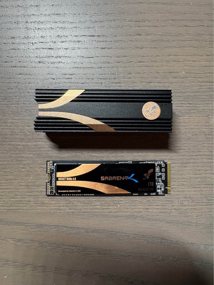 1 tb Sabrent Rocket 4.0 Nvme SSD (for parts)