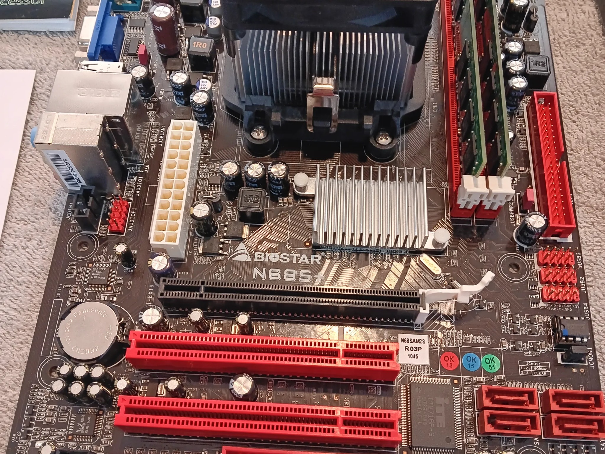 RARE Biostar N68S+ AMD Phenom X4 9100e 4GB RAM