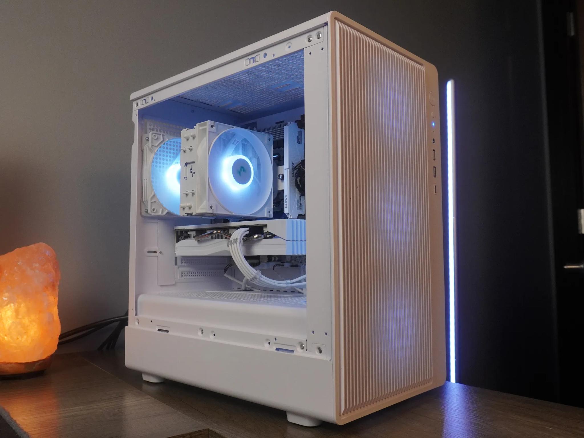 🤍ALL WHITE🤍 Gaming PC 🧡 RX 580 2048SP 💙 Intel Xeon 10 Cores 20 Threads | 16GB | 1TB