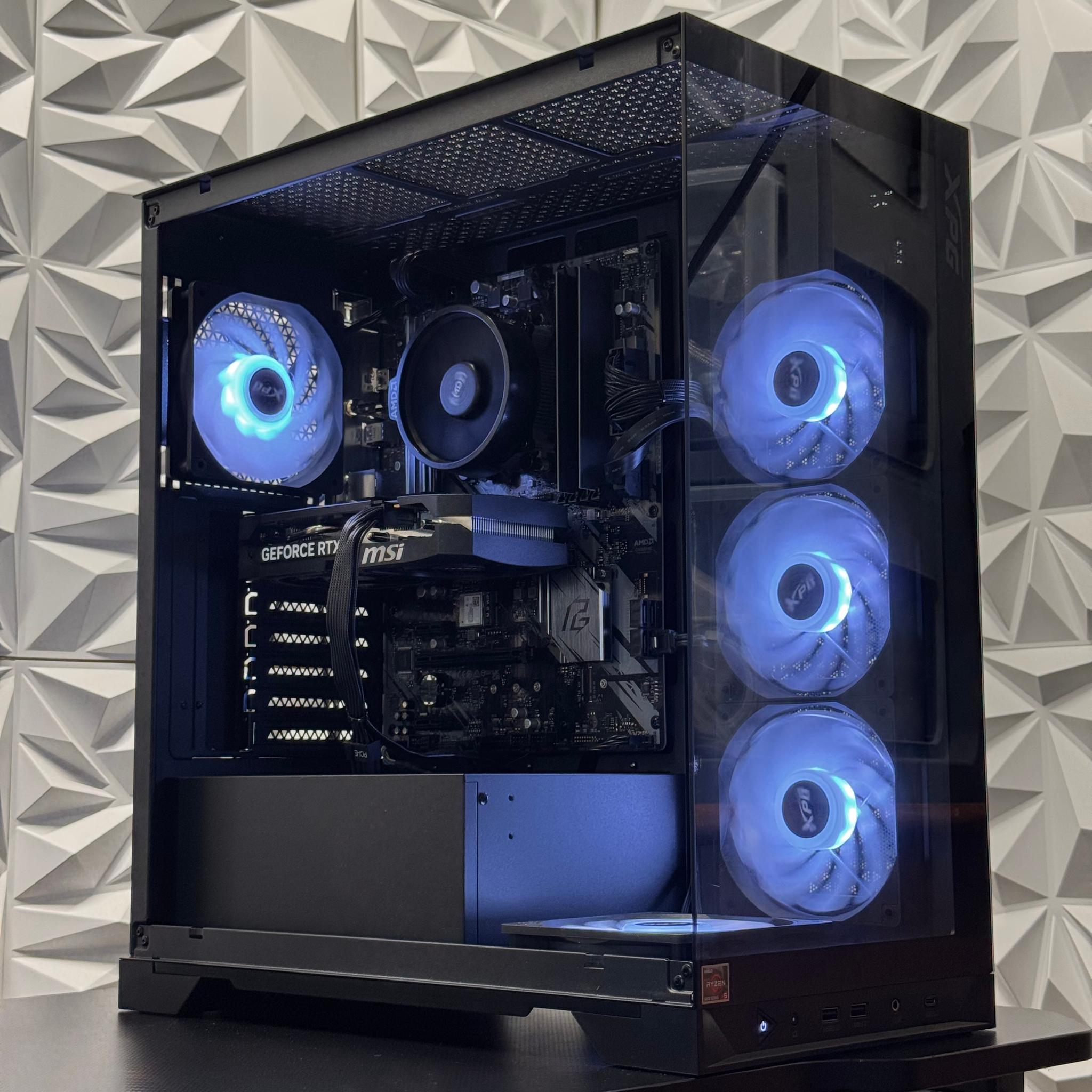 Rtx 5060 / Ryzen 5 5500 / 16GB Ram / 512GB SSD / Windows 11 Pro / RGB control