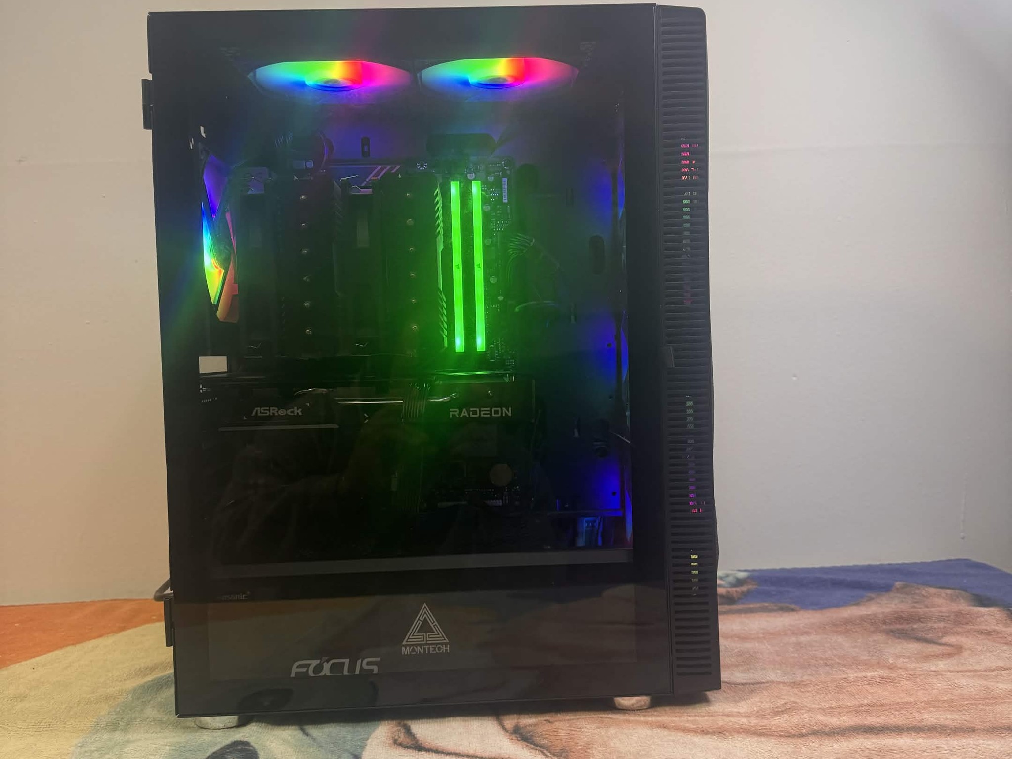 Custom Gaming PC – Ryzen 5 7600x / ASRock 9060xt Dual Fan / 32GB RAM